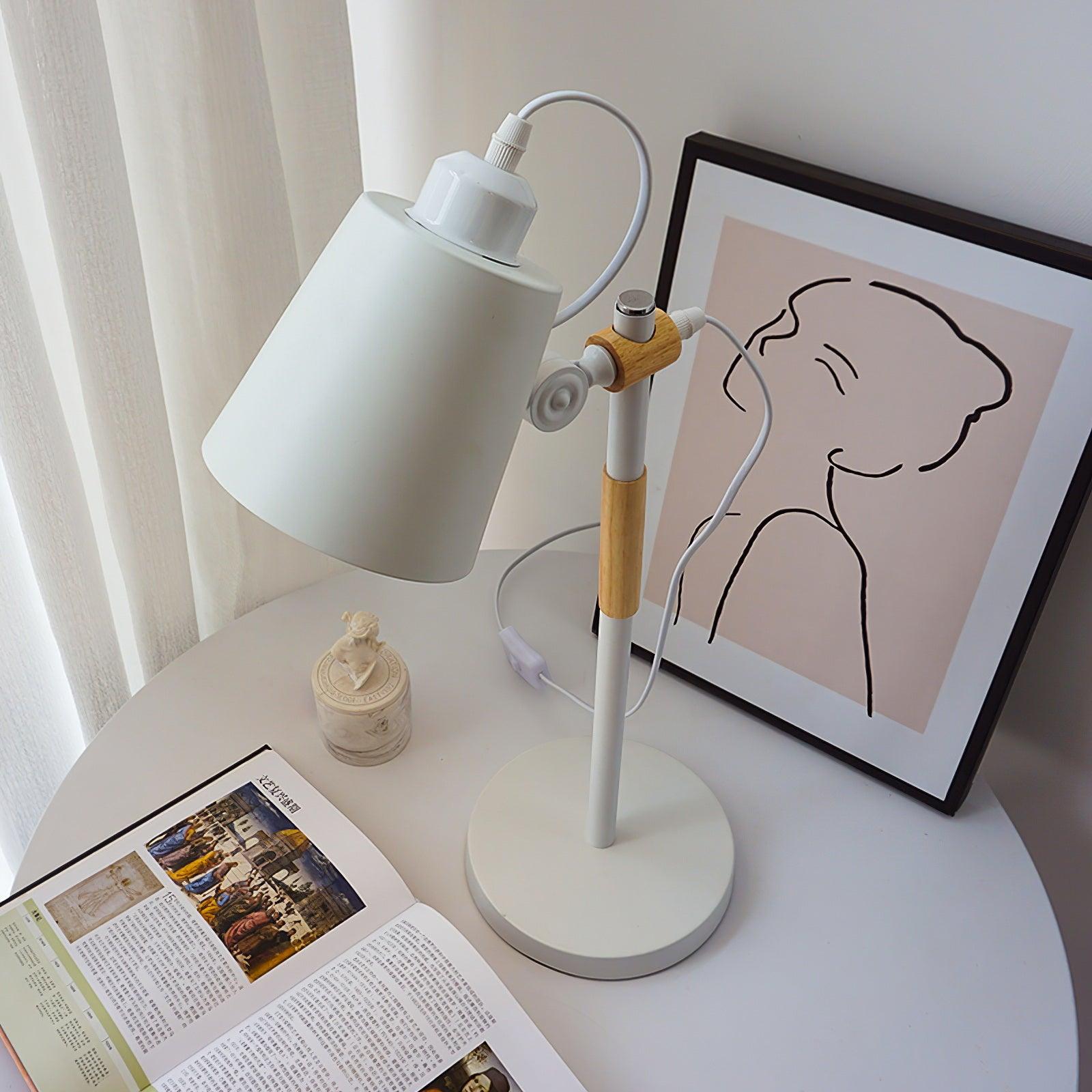 Addyson Minimalist Metal Table Lamp - Blowlighting
