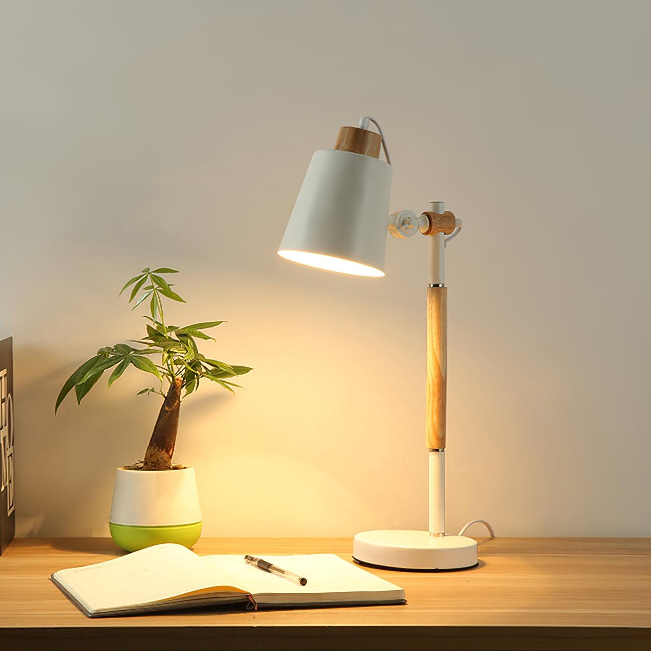 Addyson Minimalist Metal Table Lamp - Blowlighting