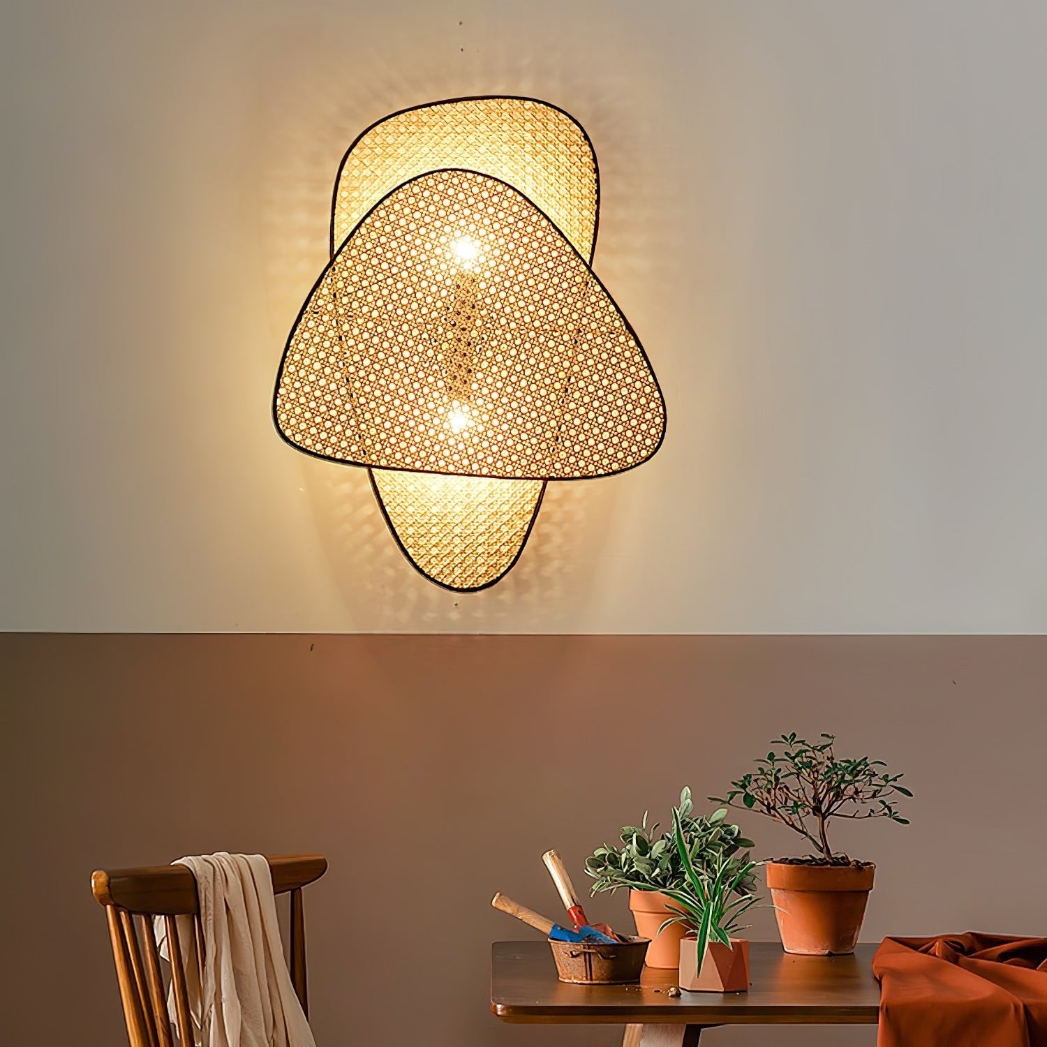 Screen Cannage Sconce - Blowlighting