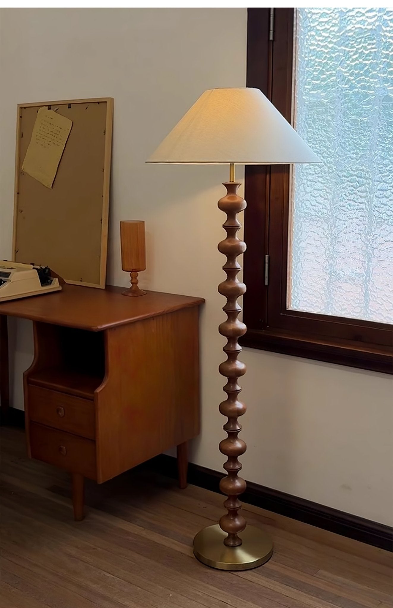 Sculpted Rhythm Wood Floor Lamp - Blowlighting