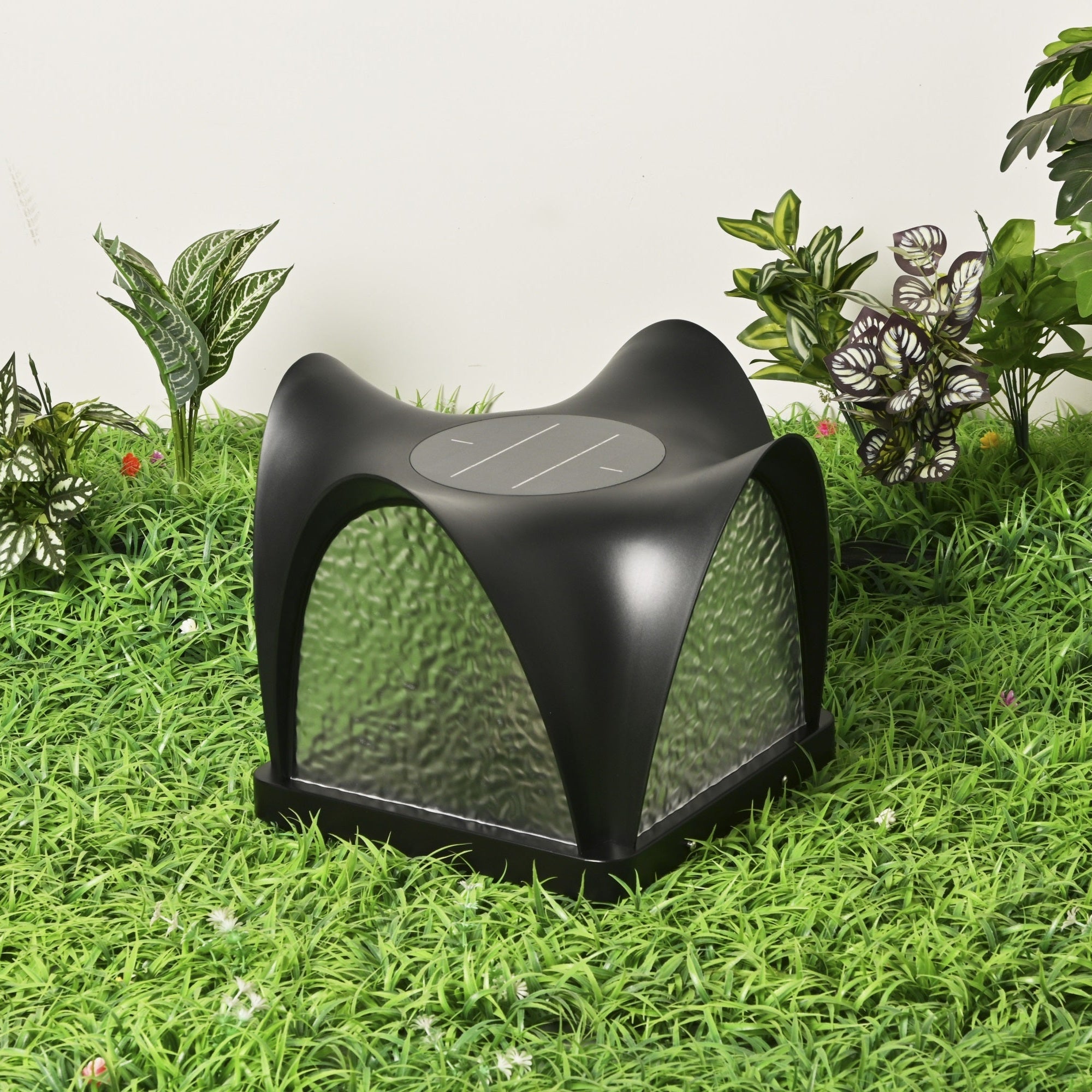 Sculptform Solar Outdoor Light - Blowlighting