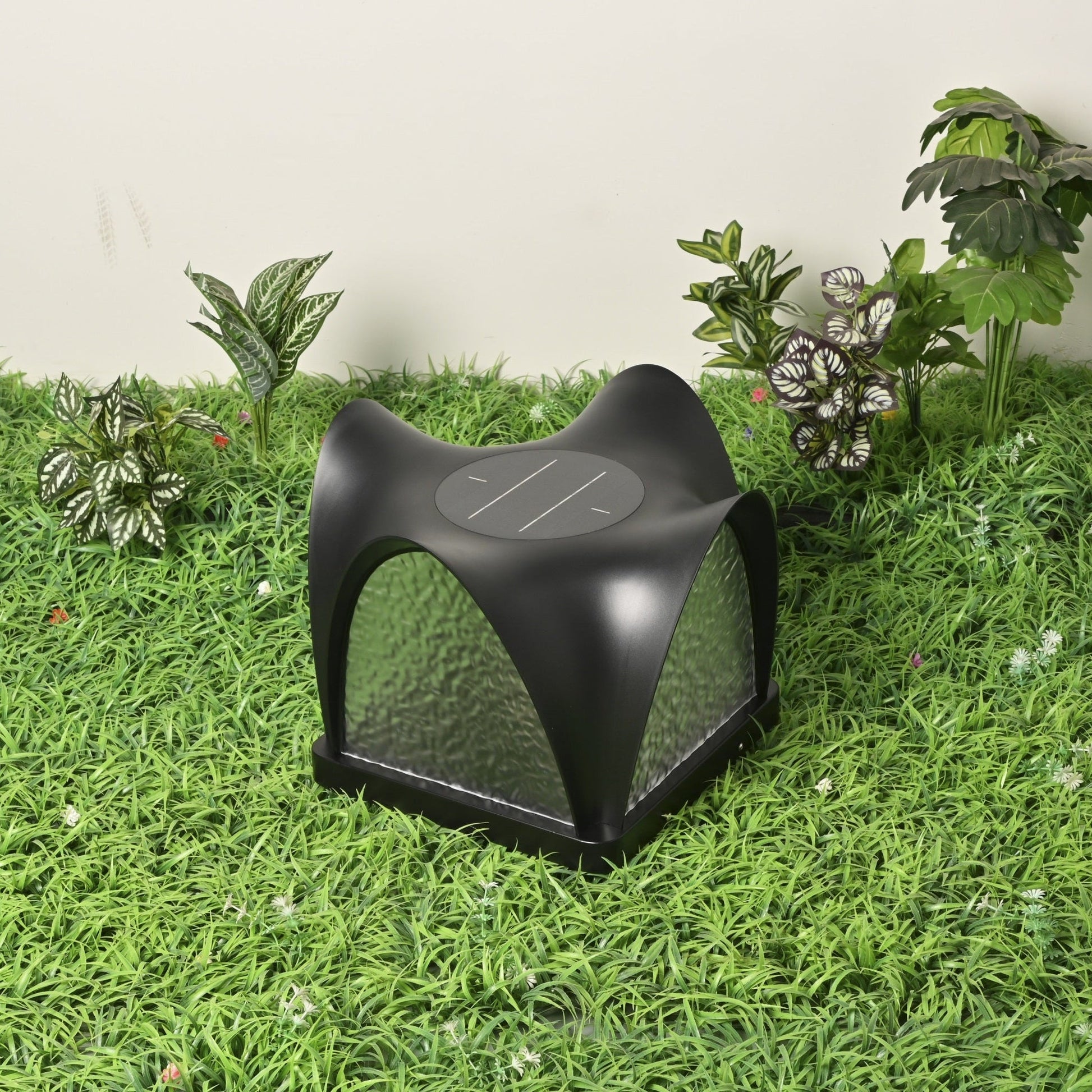 Sculptform Solar Outdoor Light - Blowlighting