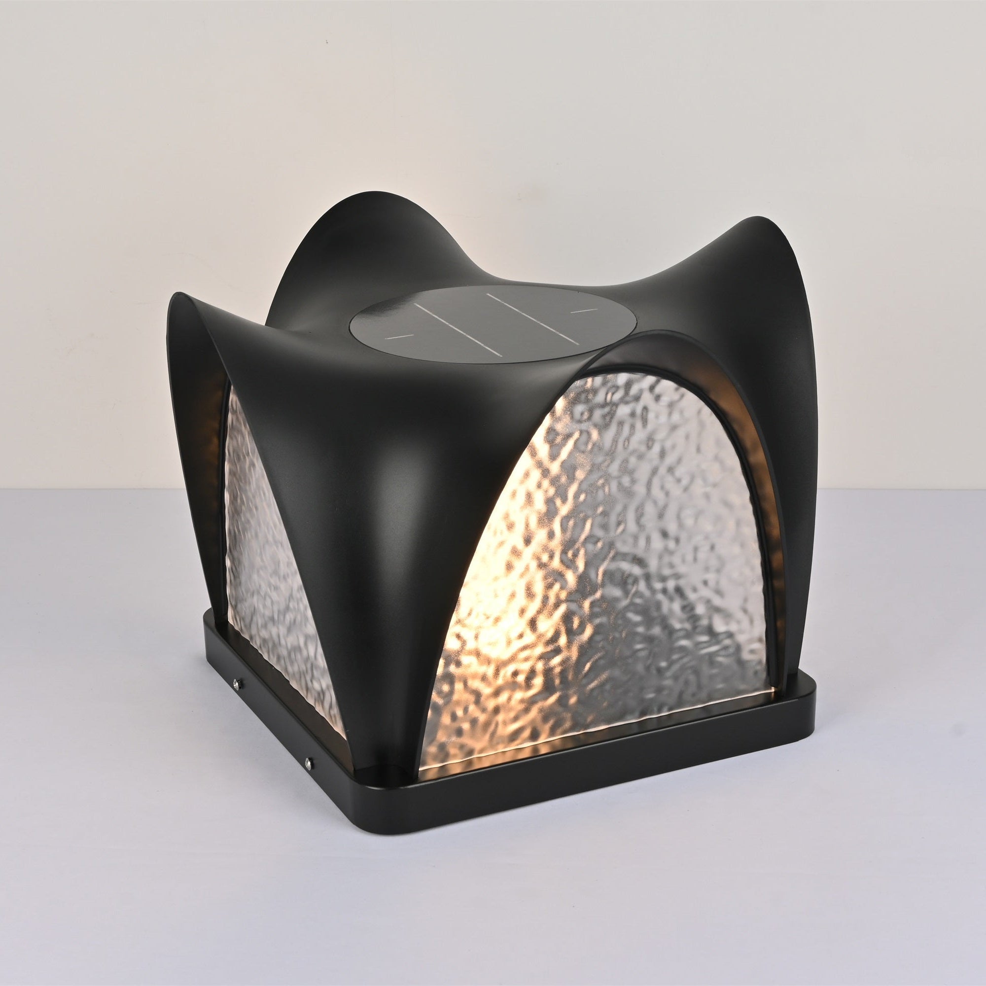 Sculptform Solar Outdoor Light - Blowlighting