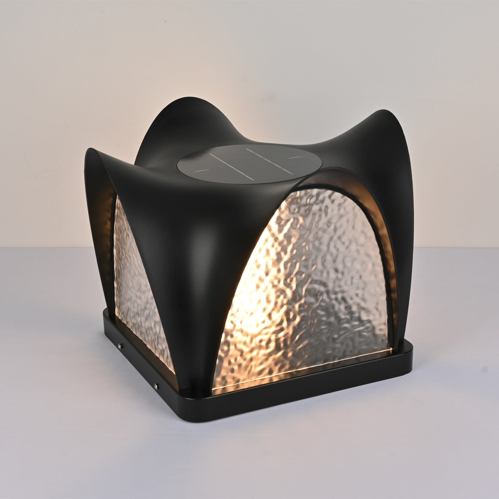 Sculptform Solar Outdoor Light - Blowlighting