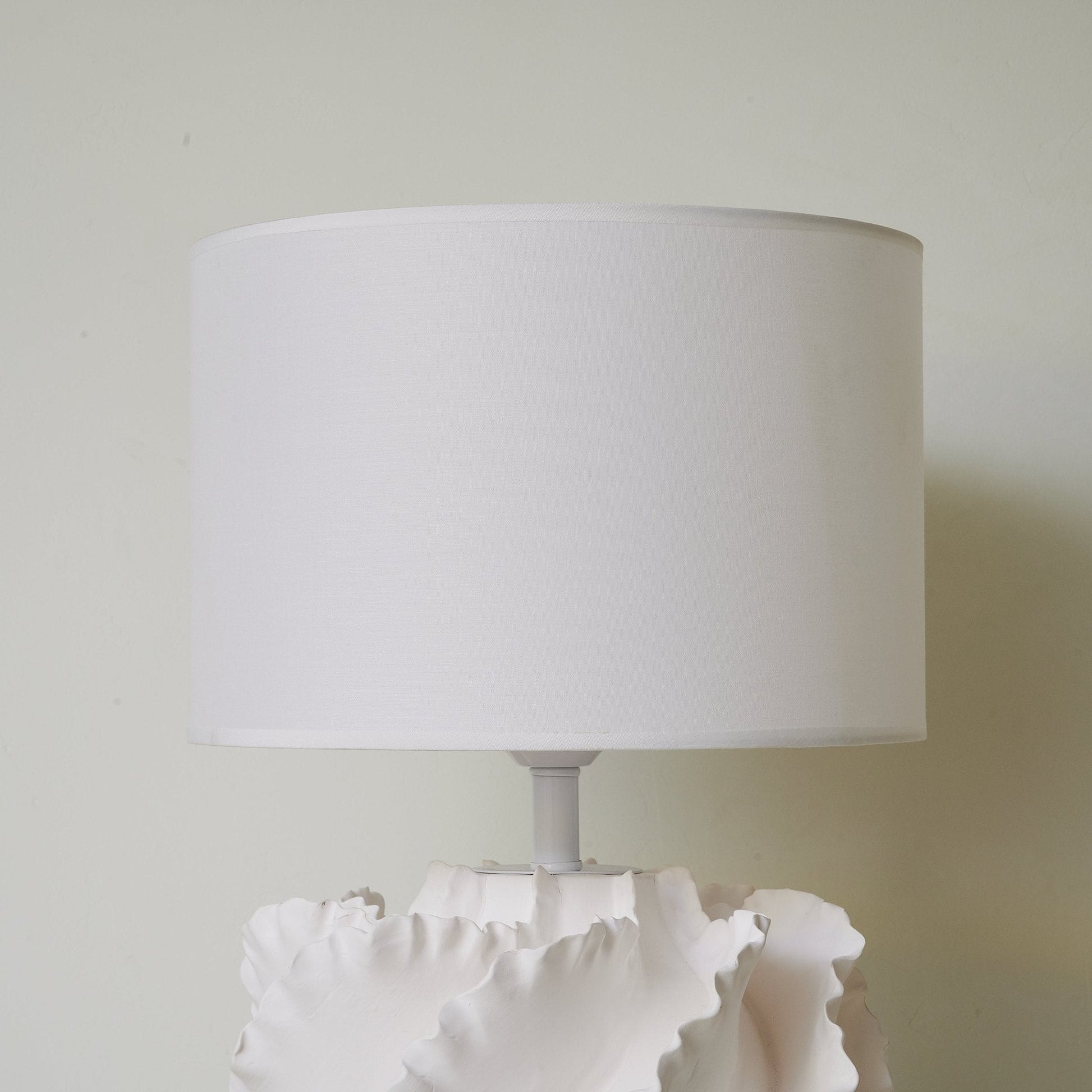 Sculptural Shell Inspired Table Lamp - Blowlighting