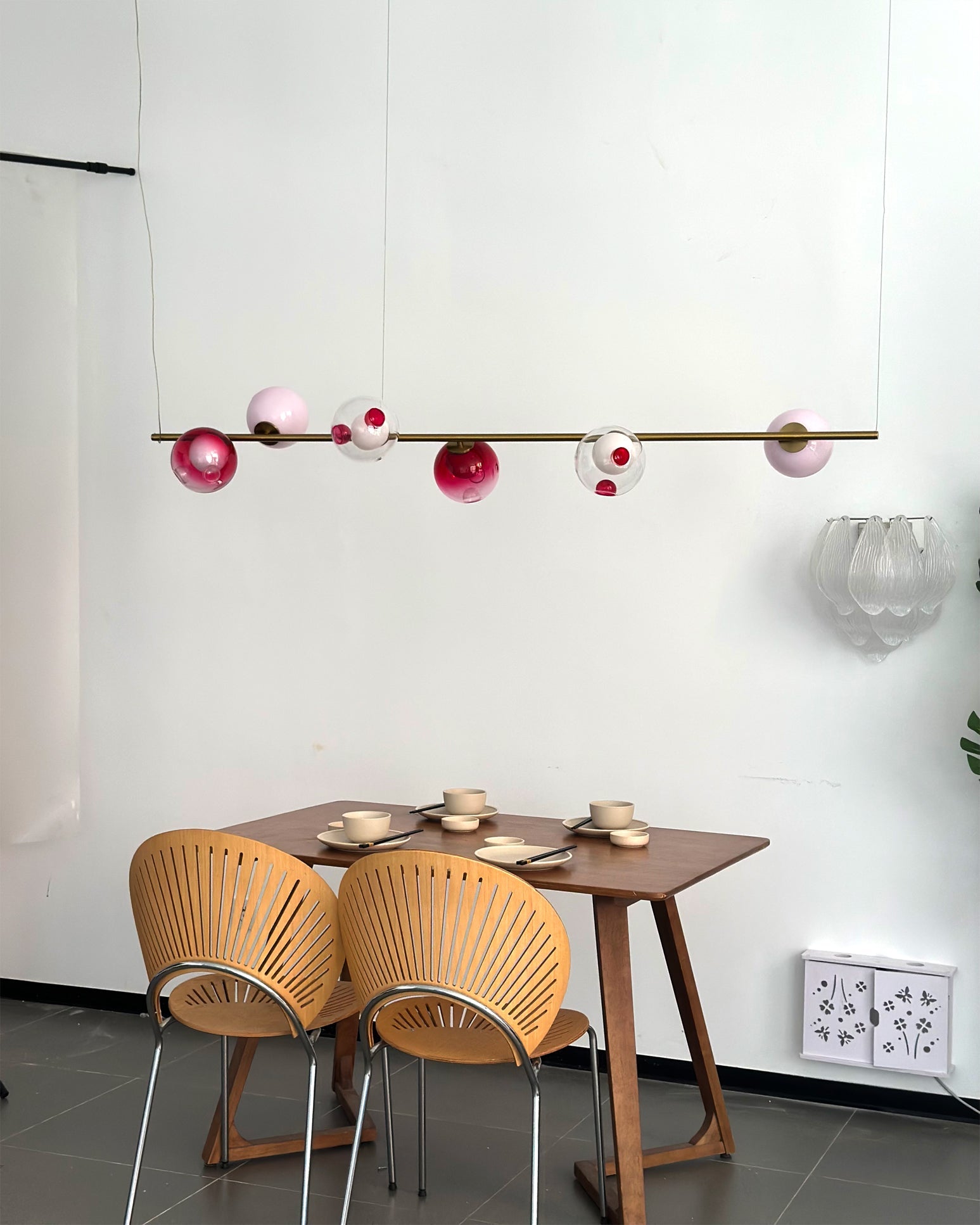 Sedna Dimensions Glass Linear Chandelier