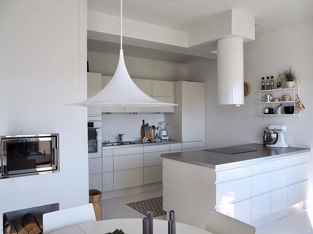 Semi Pendant Light - Blowlighting