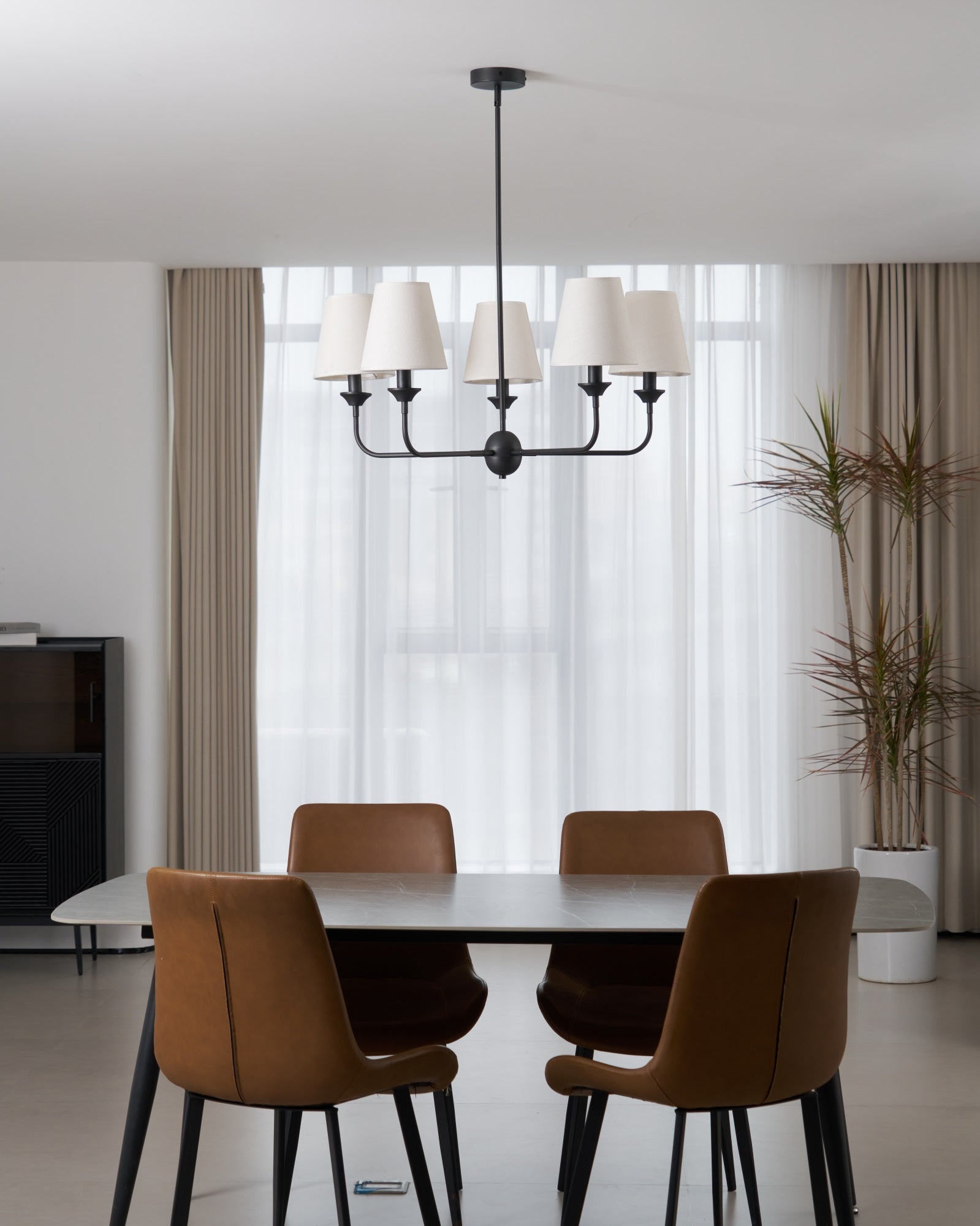 Seraphine Grace Chandelier - Blowlighting