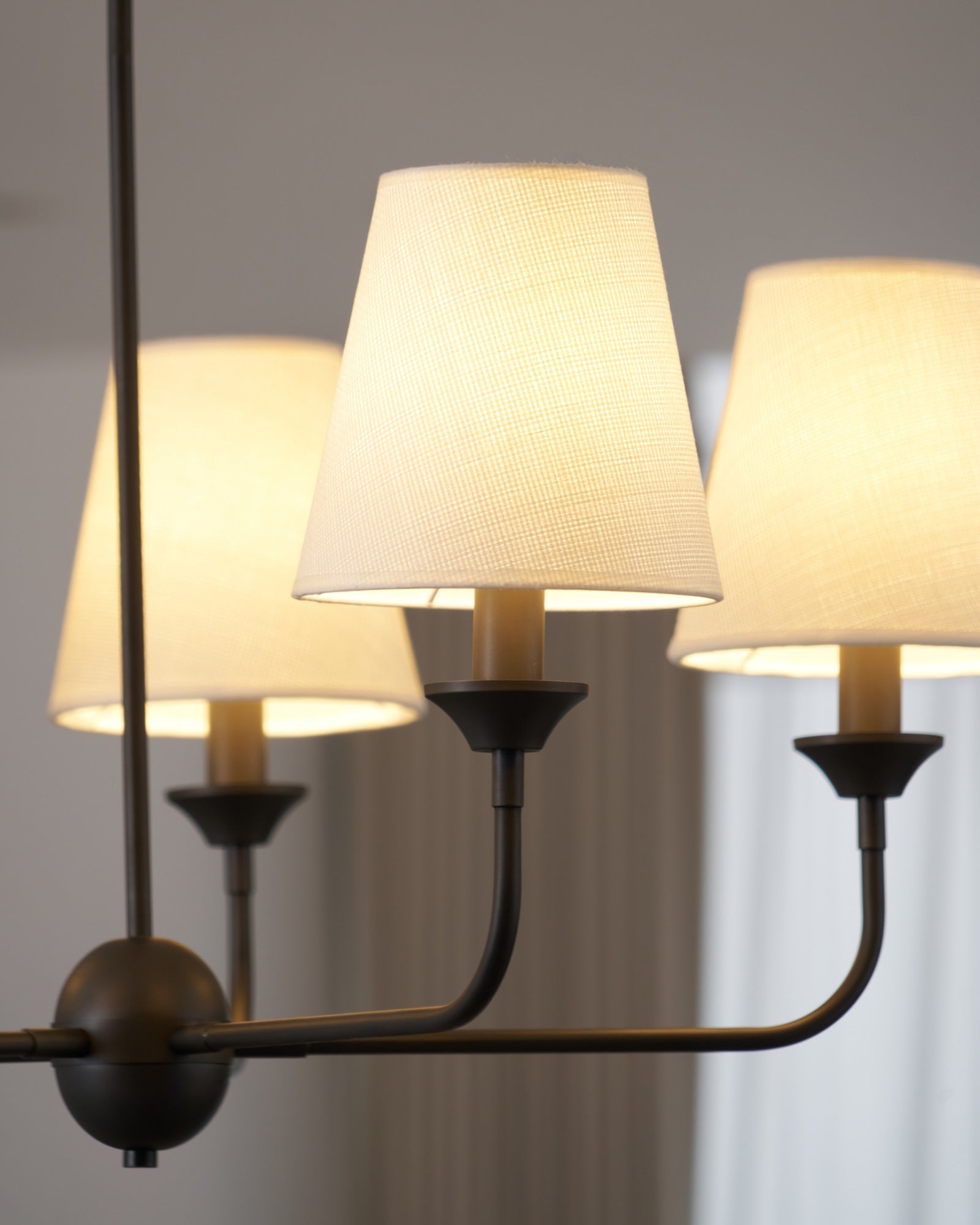 Seraphine Grace Chandelier - Blowlighting