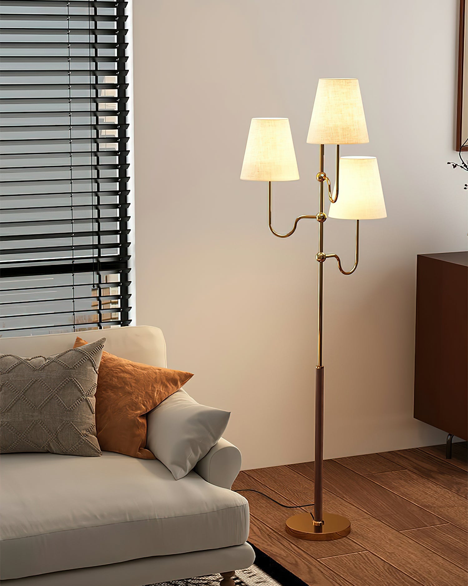 Serenade Floor Lamp - Blowlighting