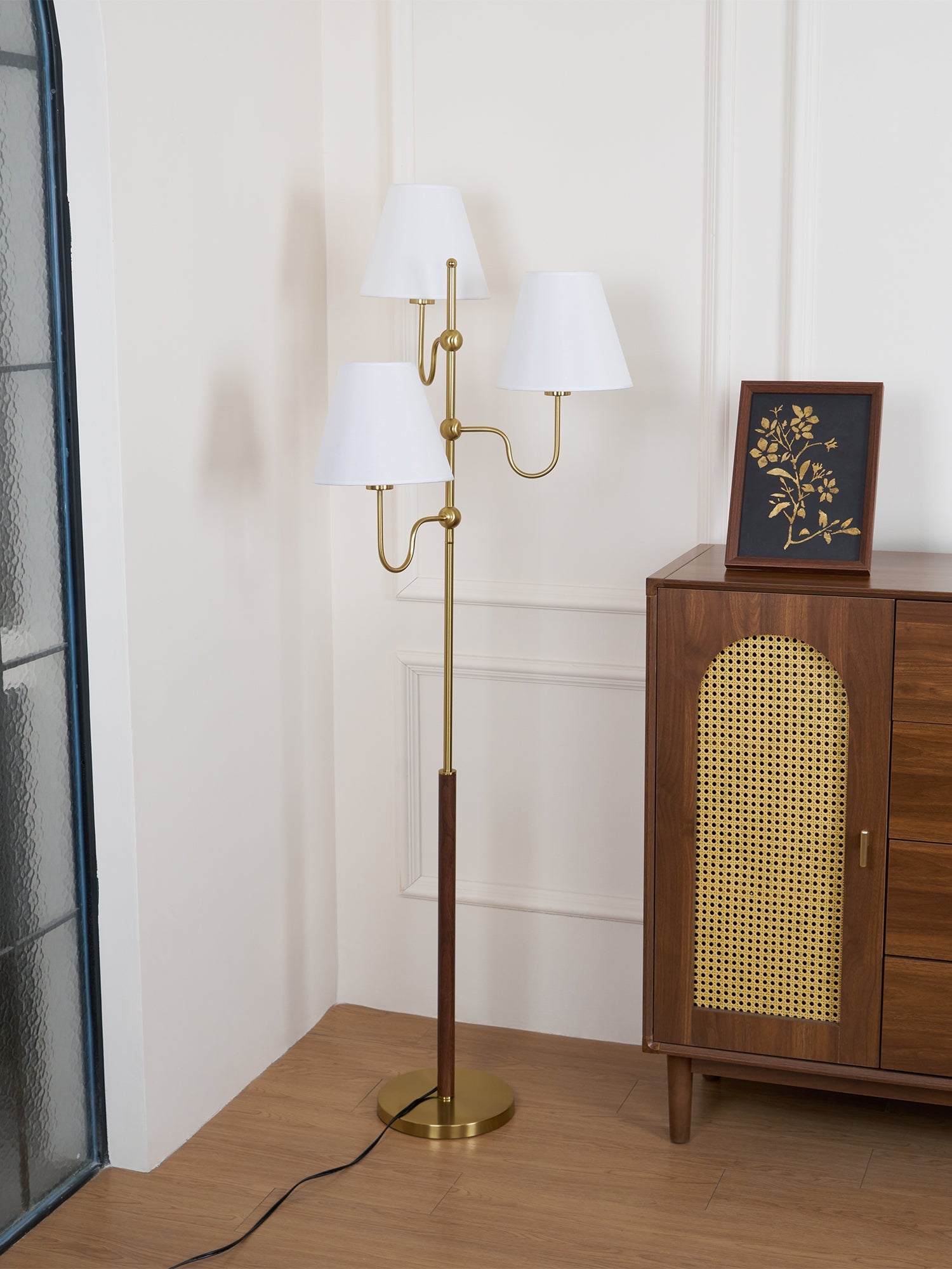Serenade Floor Lamp - Blowlighting