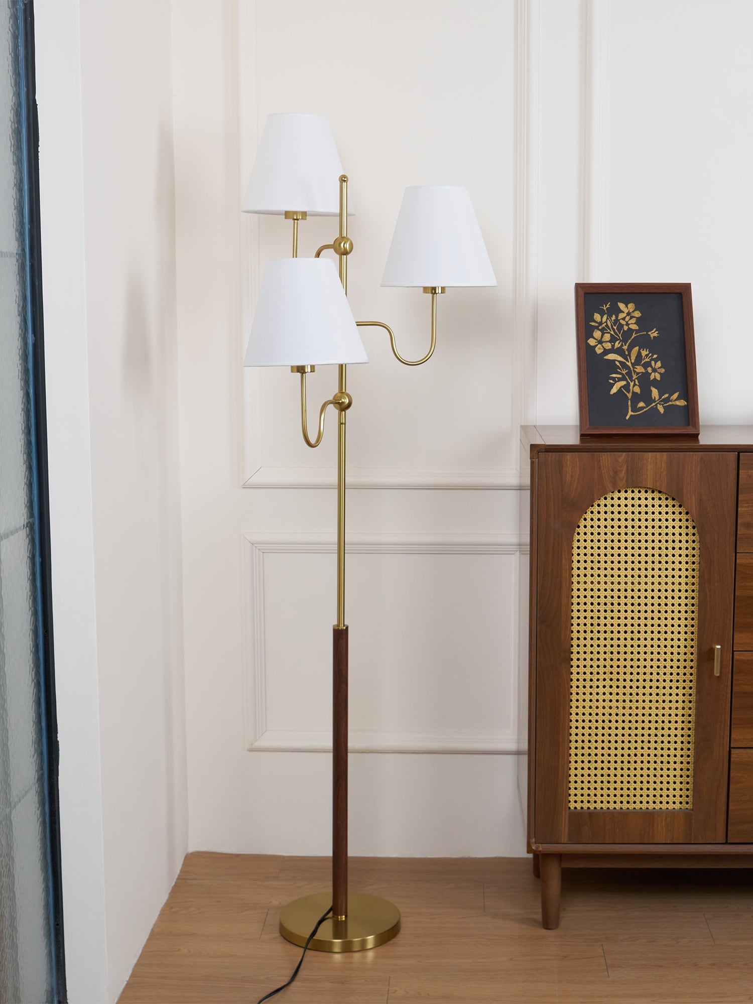 Serenade Floor Lamp - Blowlighting