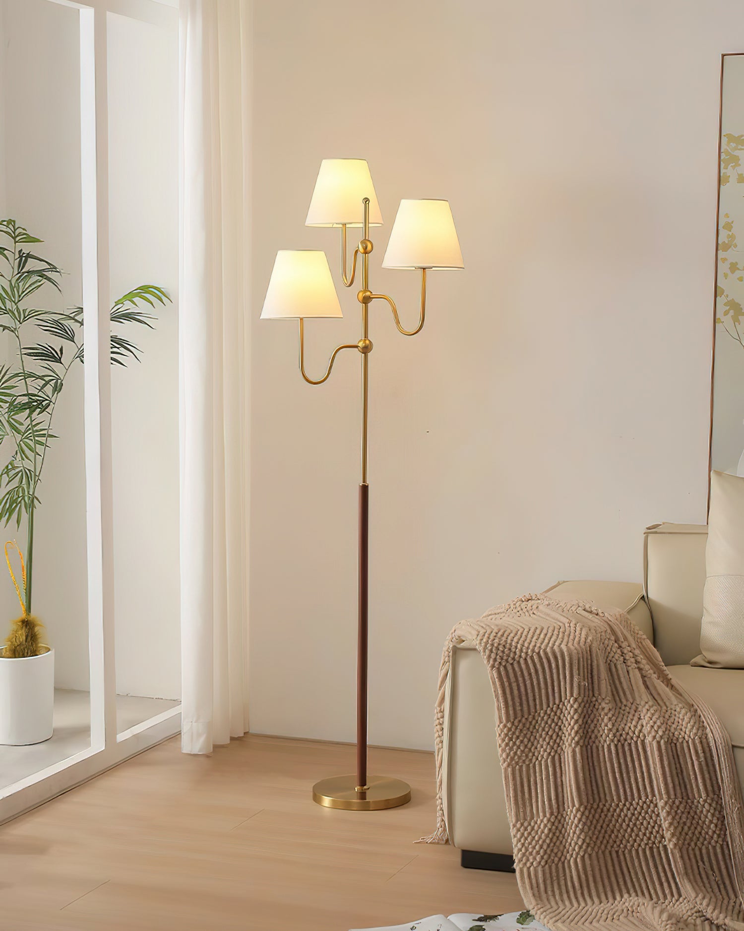 Serenade Floor Lamp - Blowlighting