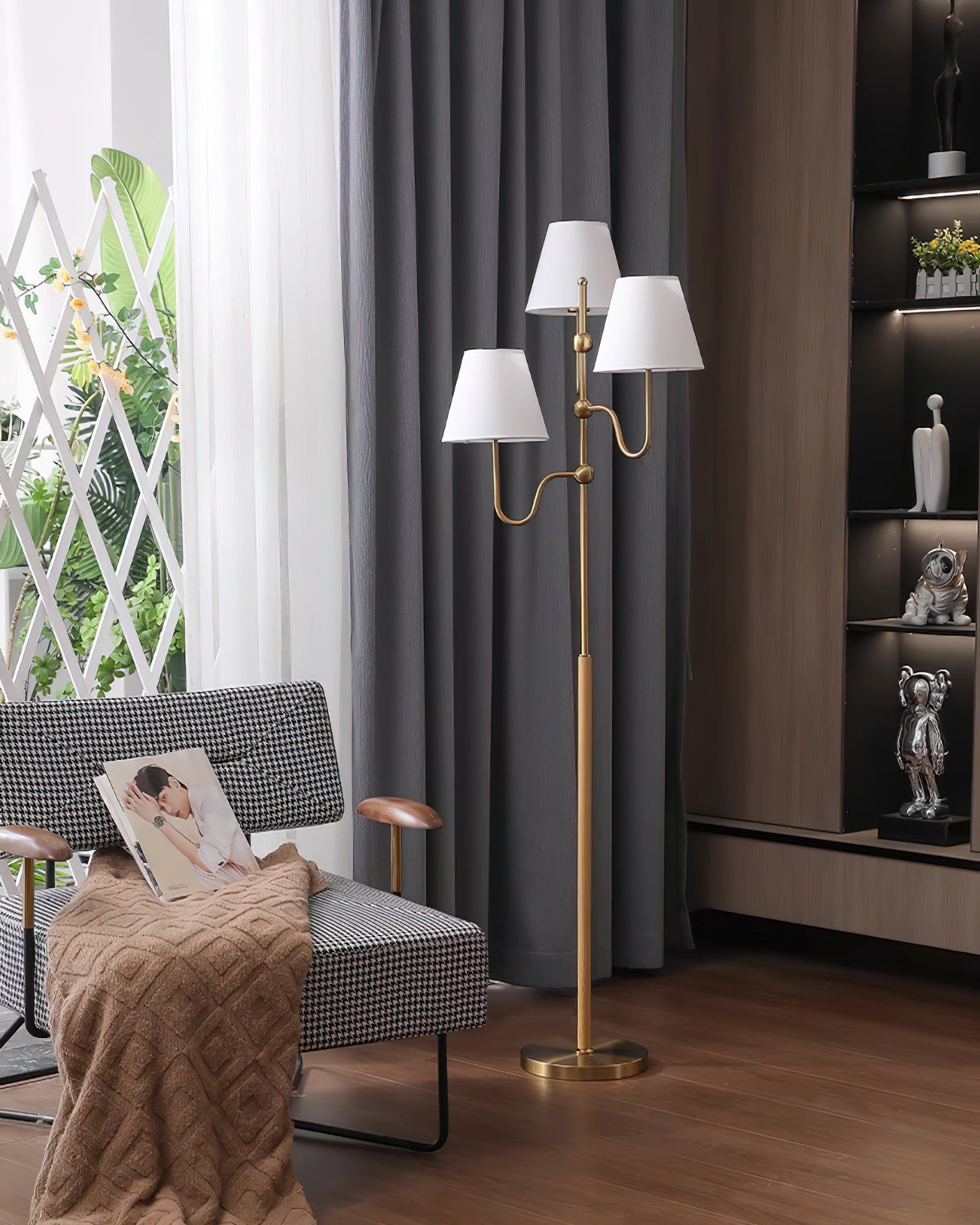 Serenade Floor Lamp - Blowlighting