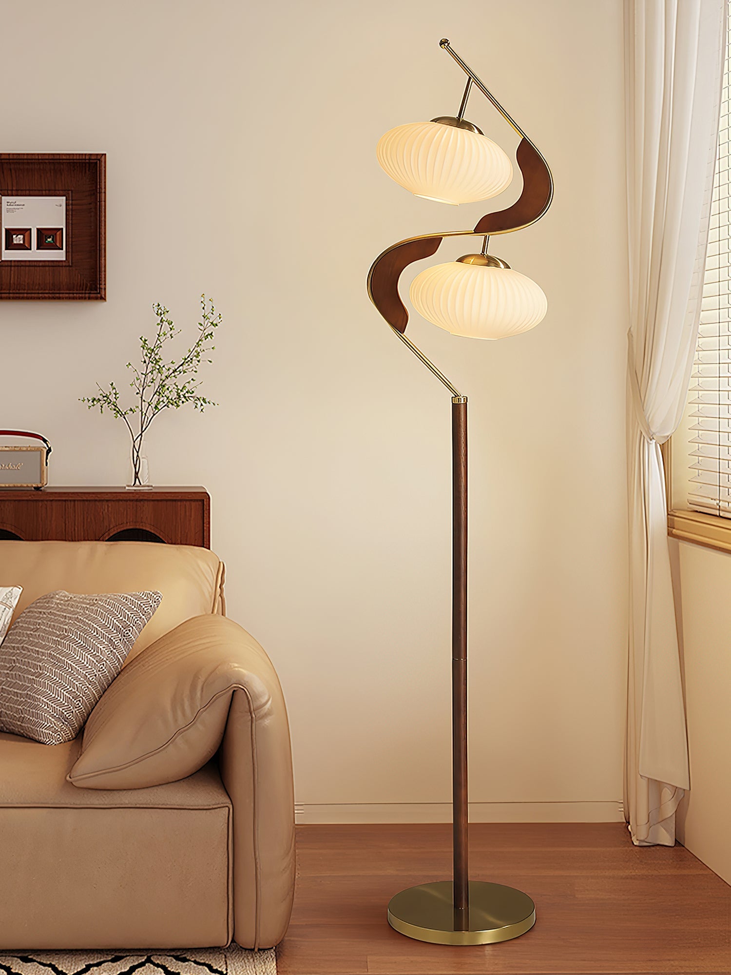 Emily Modern Metal Floor Lamp - Blowlighting