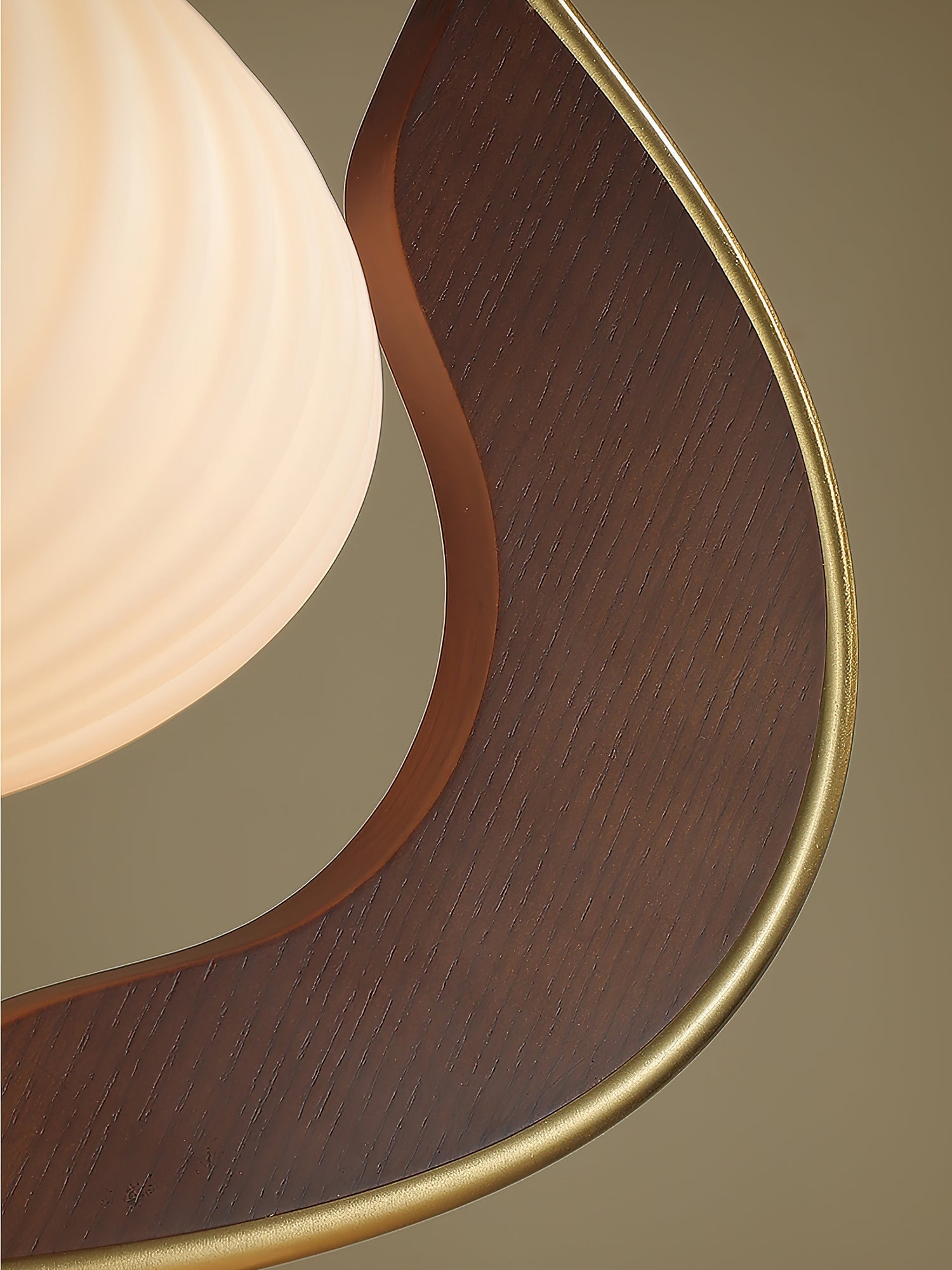 Emily Modern Metal Floor Lamp - Blowlighting