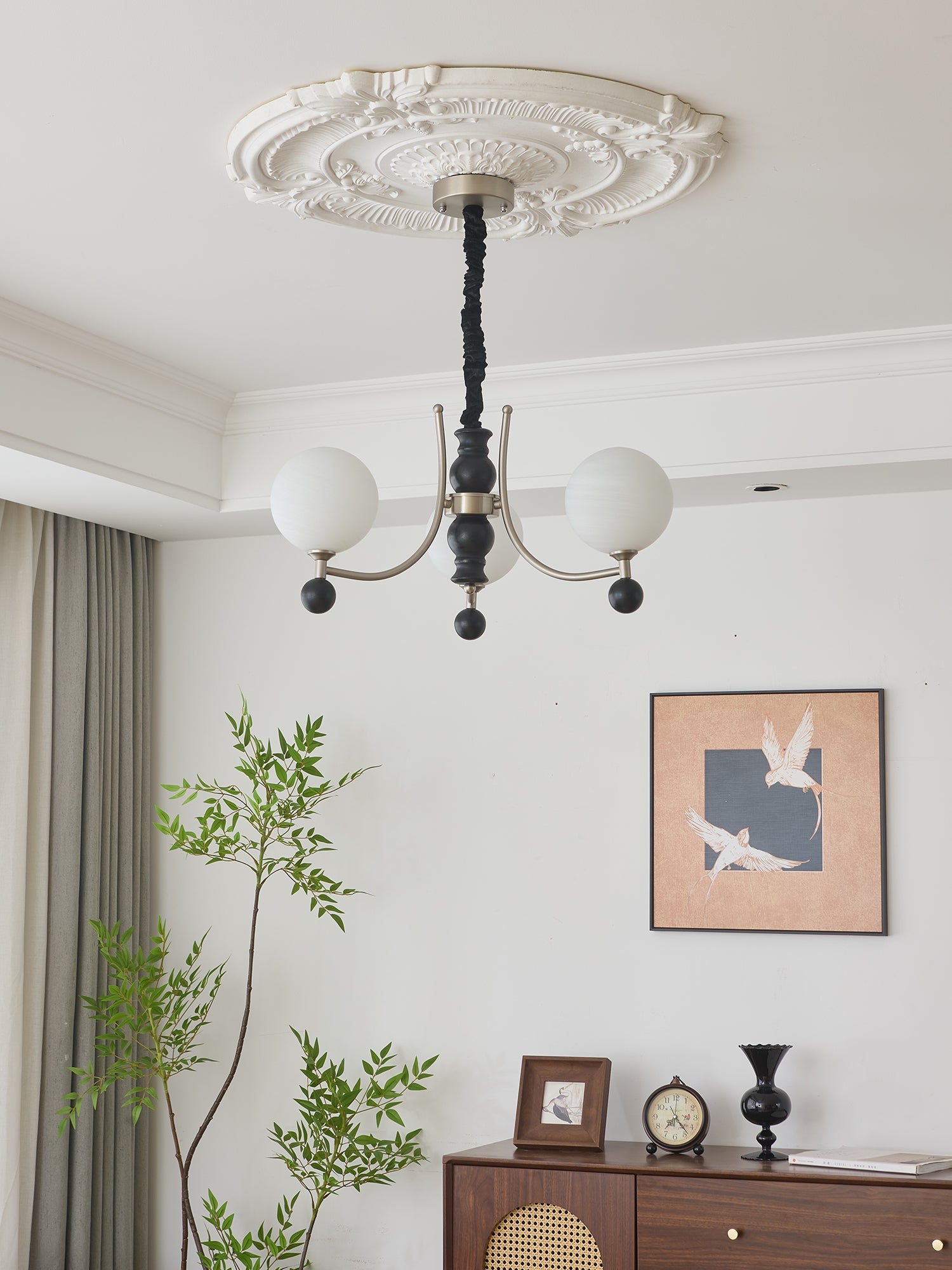 Serenus Sphere Chandelier - Blowlighting