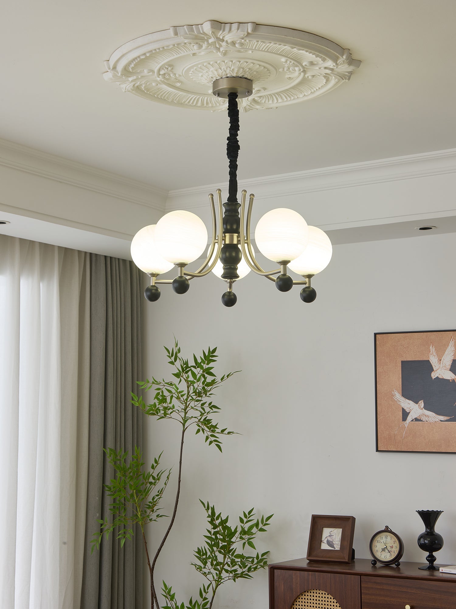 Serenus Sphere Chandelier - Blowlighting