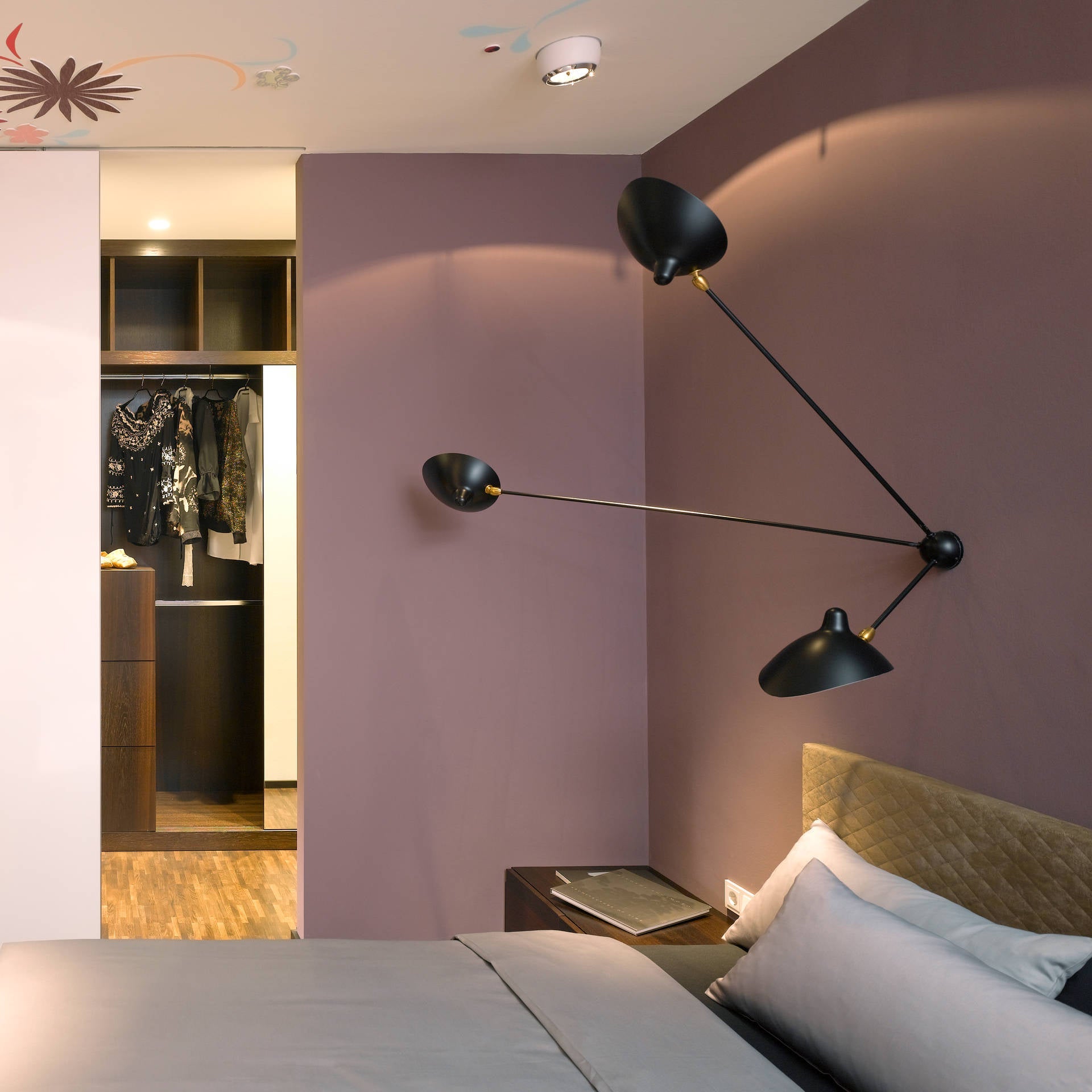 Serge Mouille Ceiling Lamp B - Blowlighting