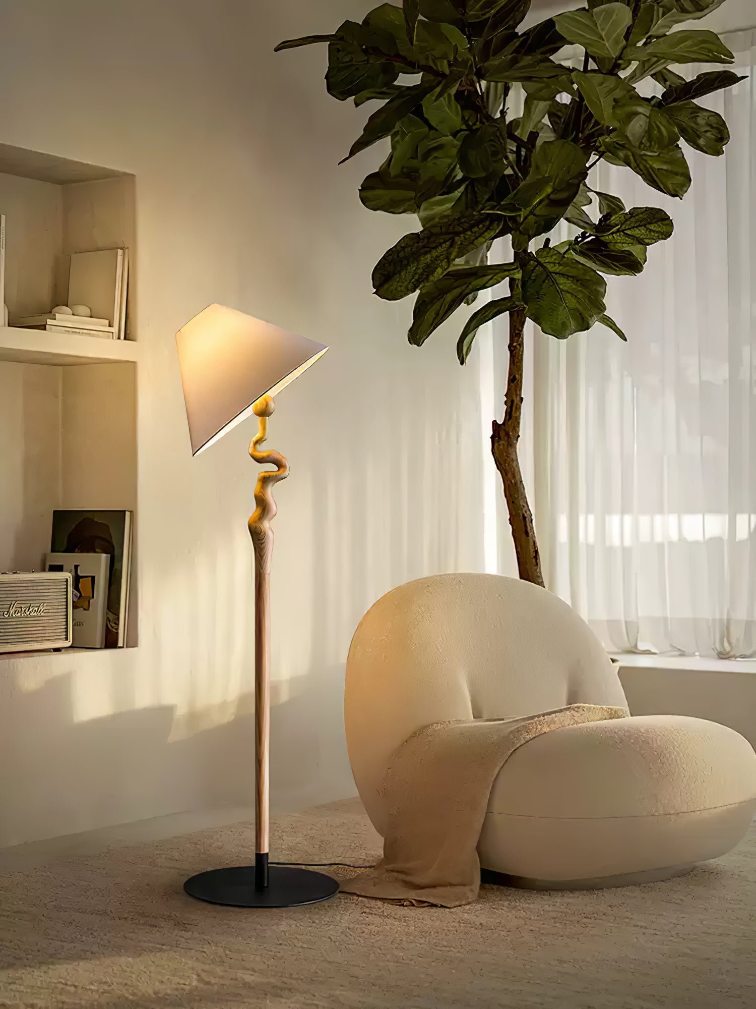 Serpentine Twist Floor Lamp - Blowlighting