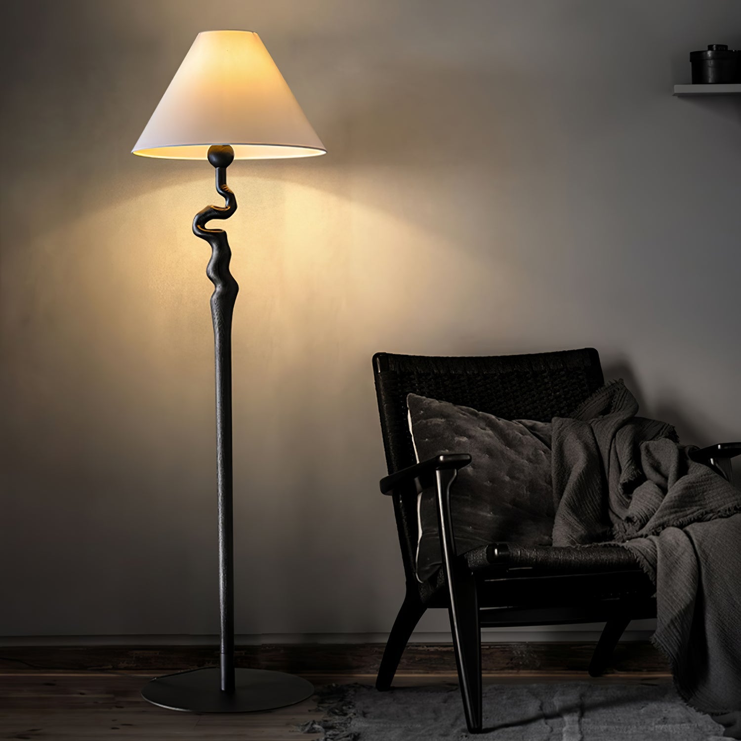 Serpentine Twist Floor Lamp - Blowlighting