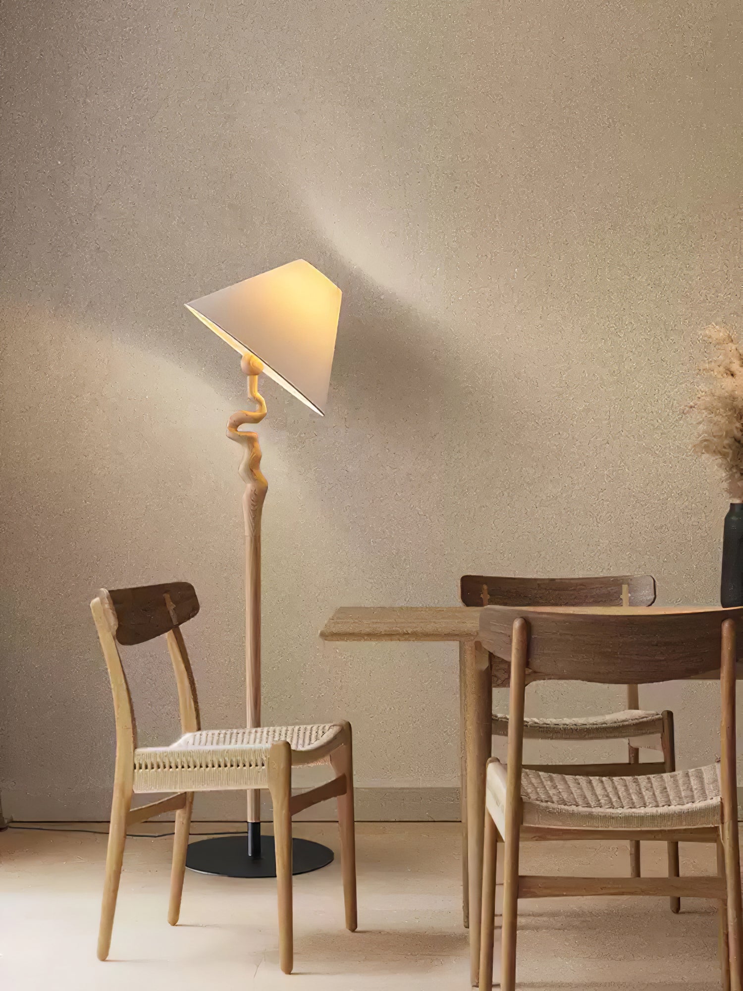 Serpentine Twist Floor Lamp - Blowlighting