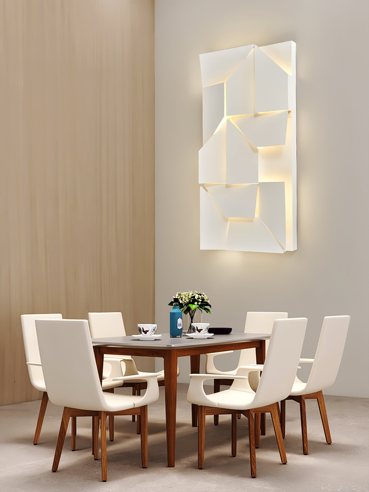 Shadows Grand Plug-in Sconce - Blowlighting
