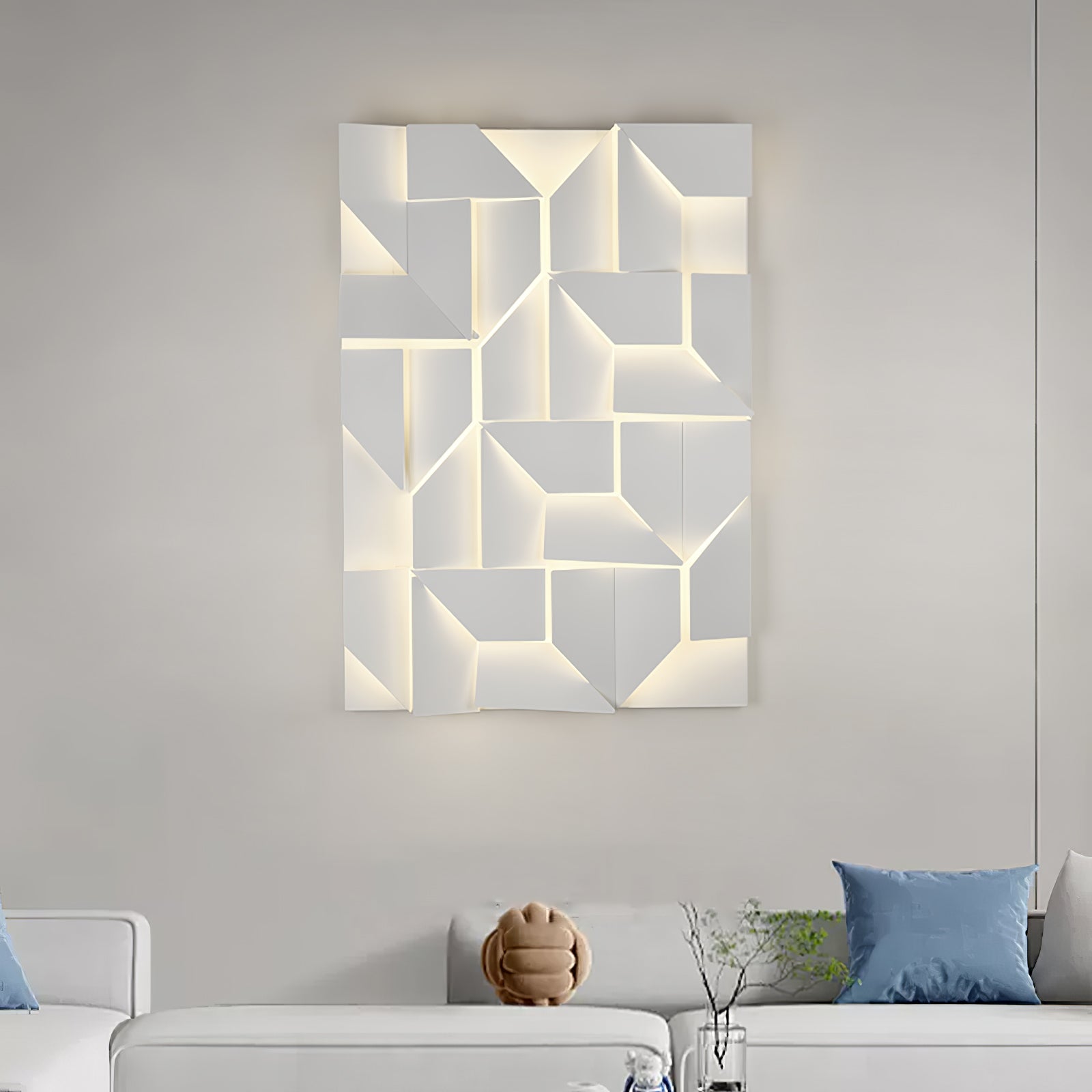 Shadows Grand Plug-in Sconce - Blowlighting