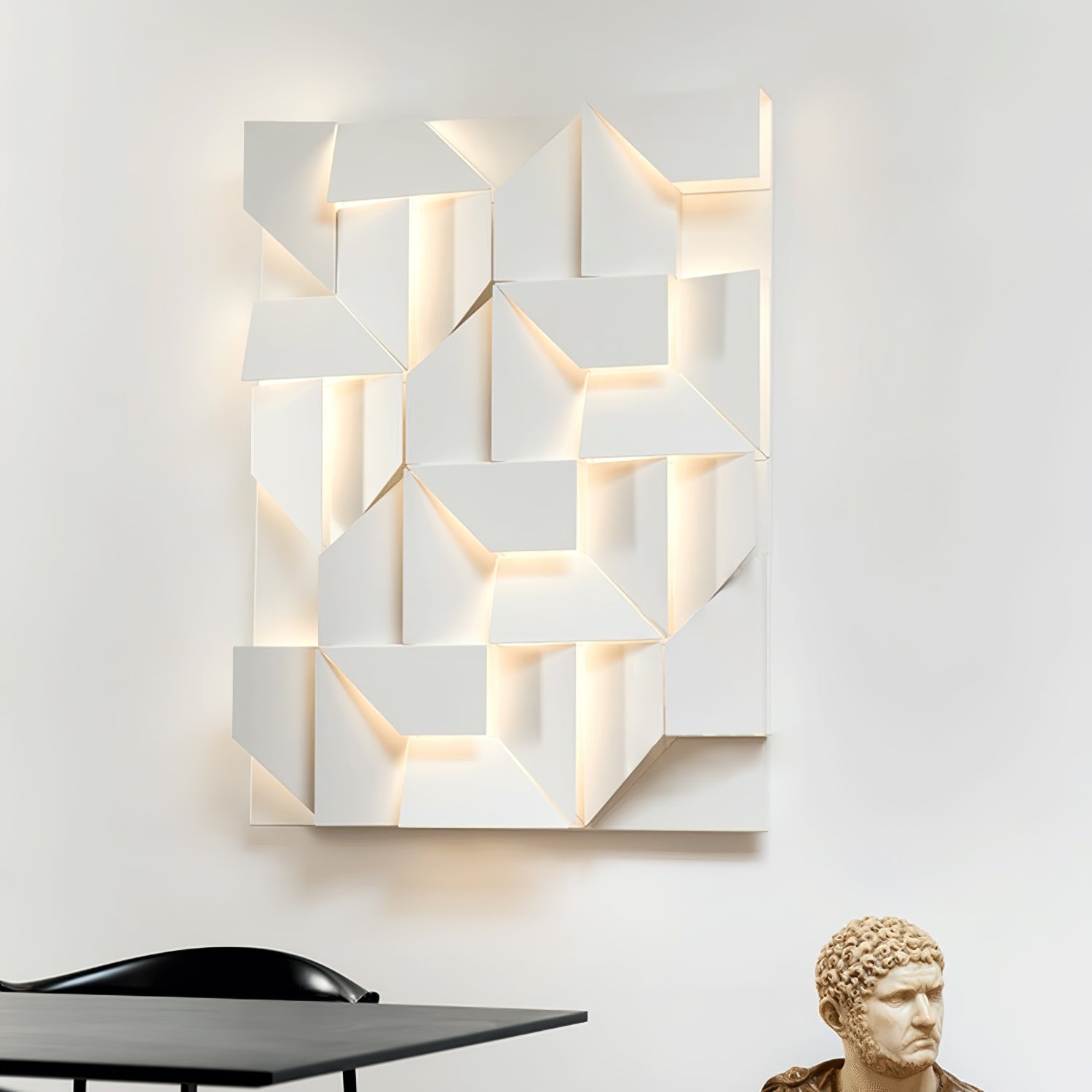 Shadows Grand Plug-in Sconce - Blowlighting
