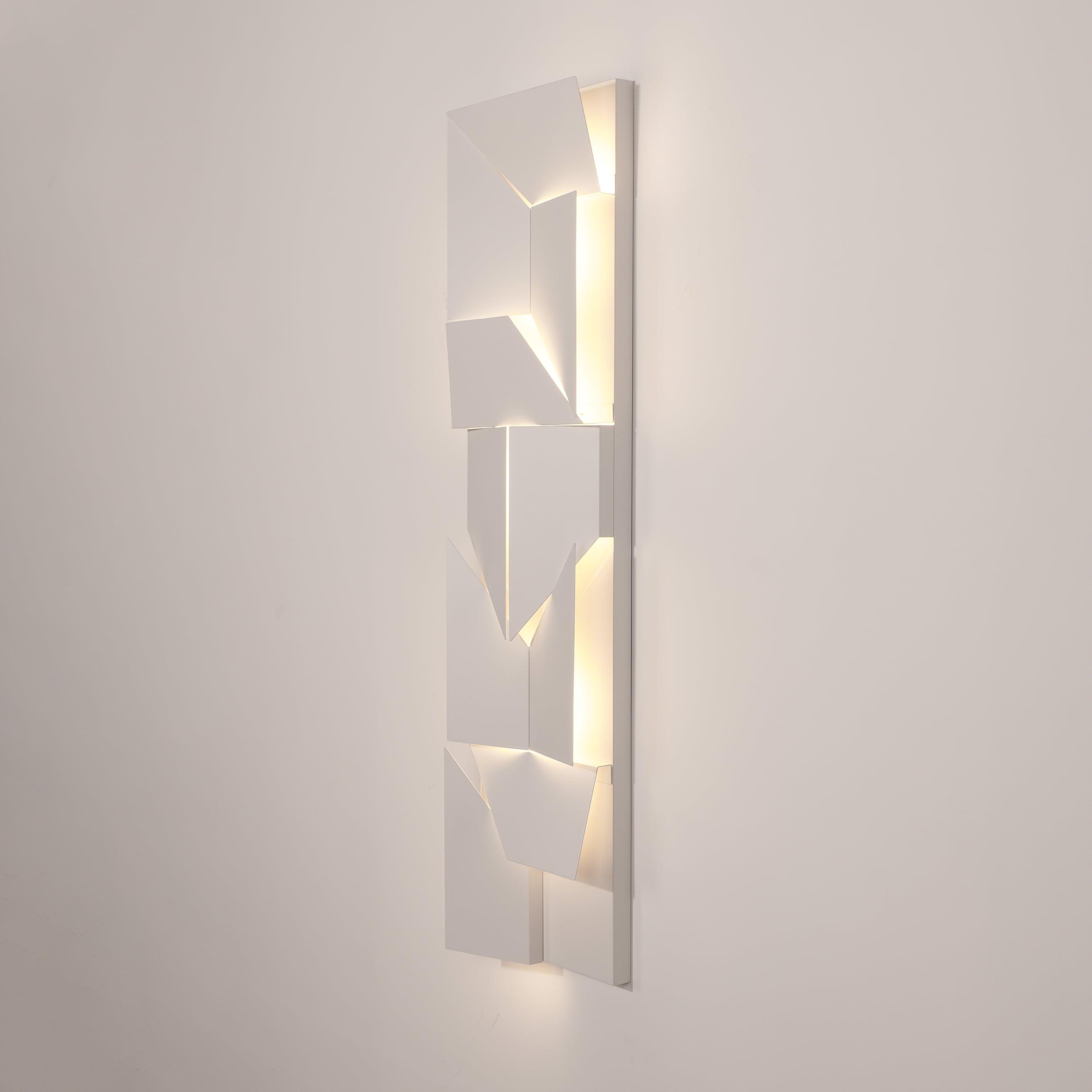 Shadows Grand Plug-in Sconce - Blowlighting