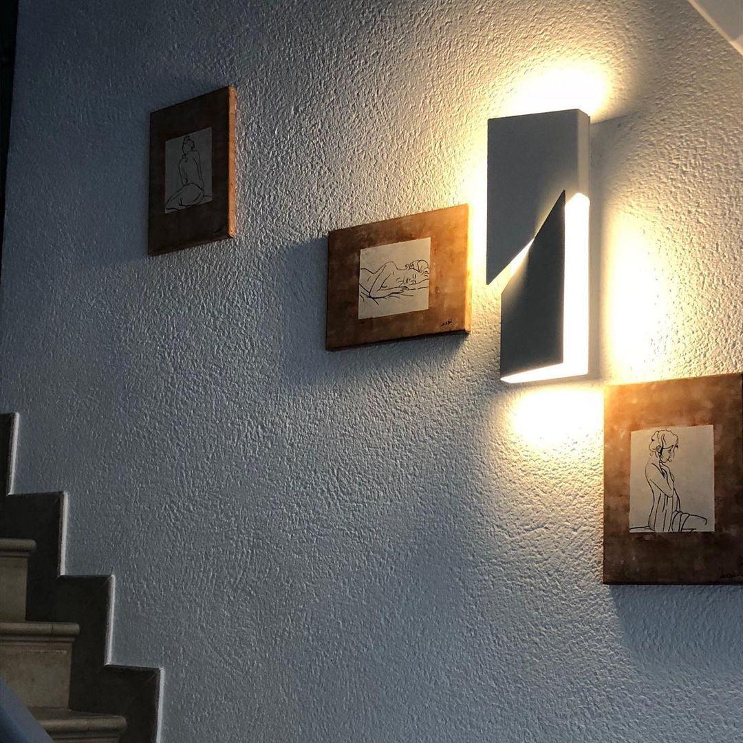 Shadows Grand Plug-in Sconce - Blowlighting