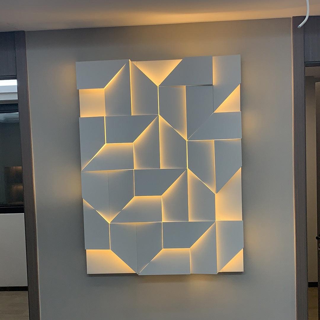 Shadows Grand Plug-in Sconce - Blowlighting