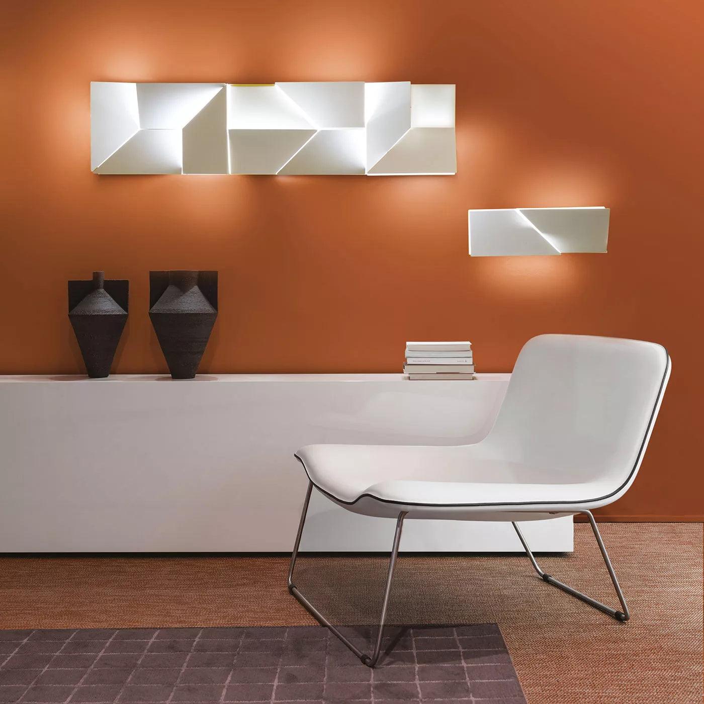 Shadows Grand Plug-in Sconce - Blowlighting