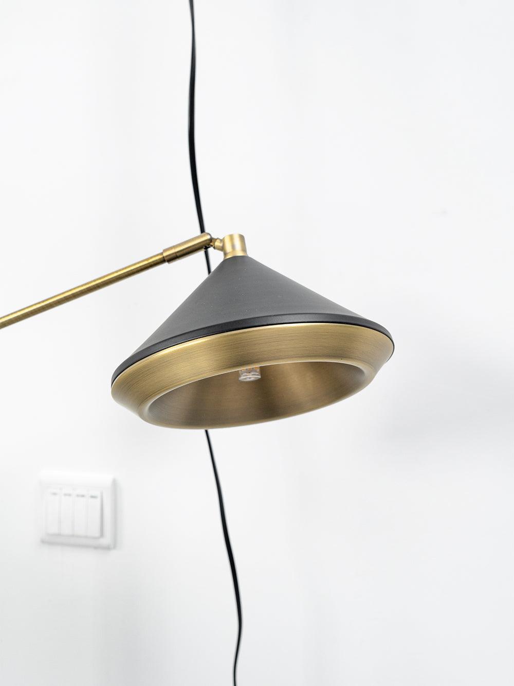 Shear Floor Lamp - Blowlighting