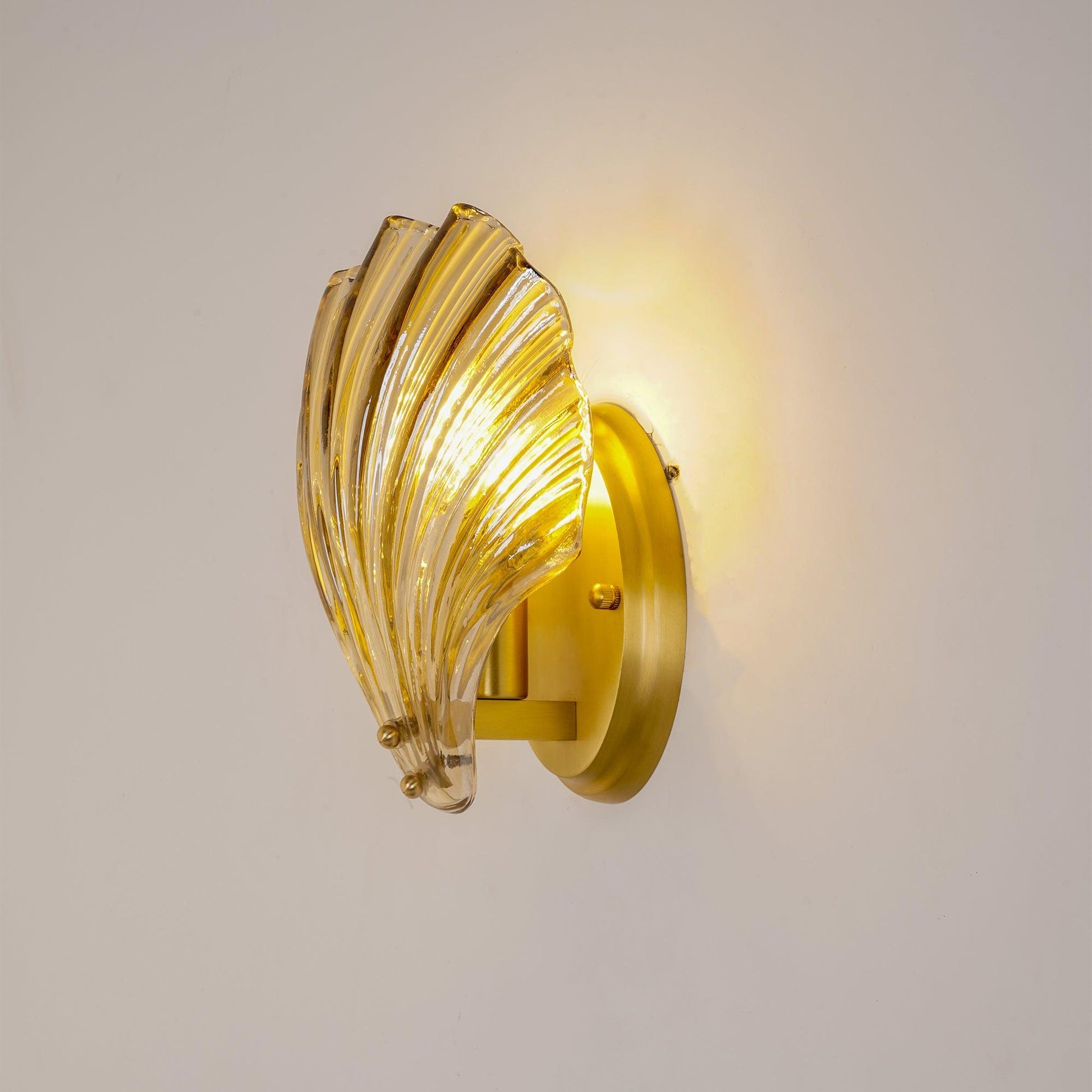 Shell Wall Light - Blowlighting