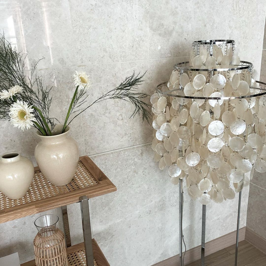 Shell Floor Lamp - Blowlighting