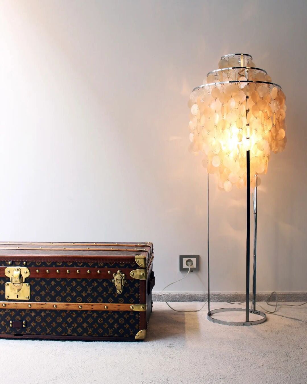 Shell Floor Lamp - Blowlighting