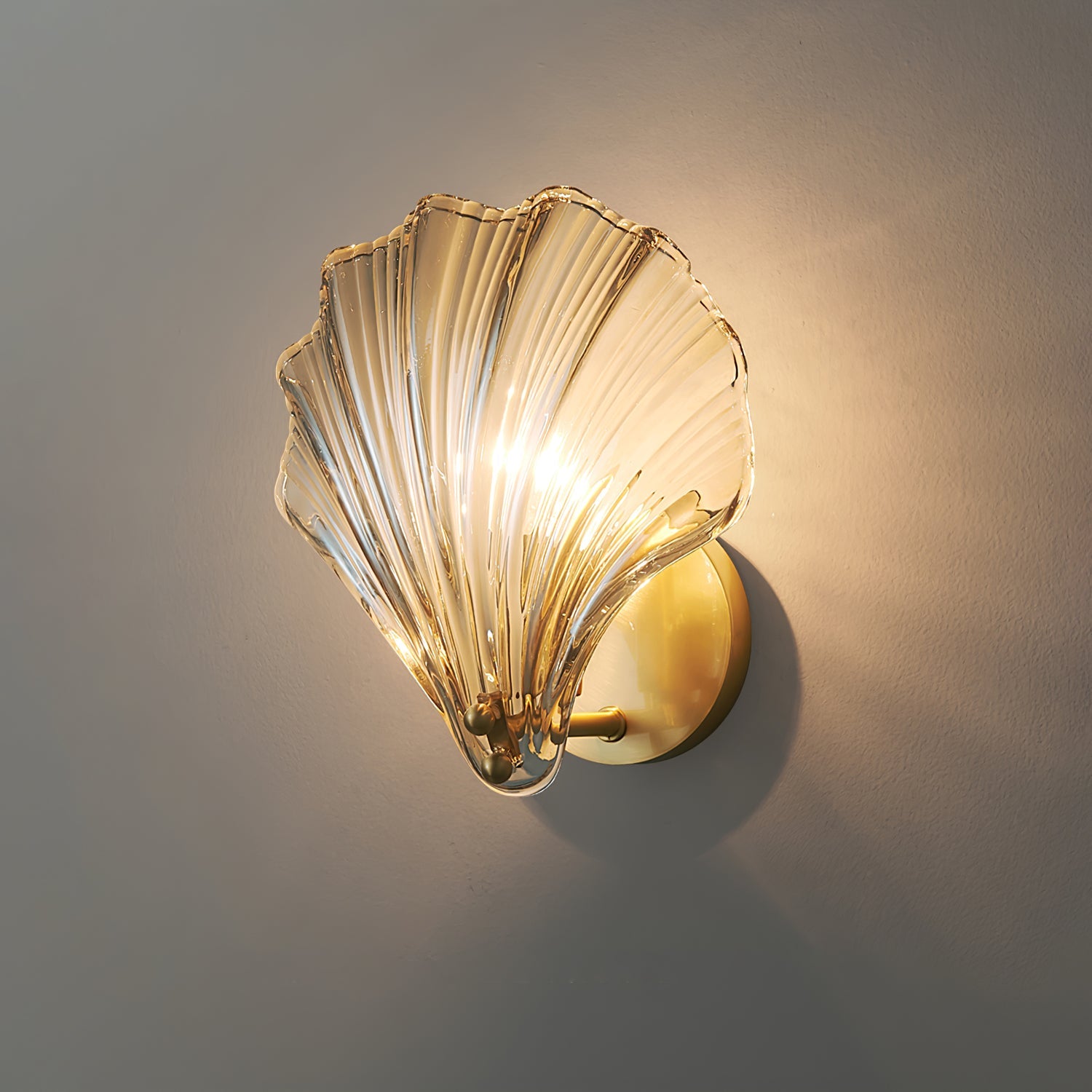 Shell Wall Light - Blowlighting