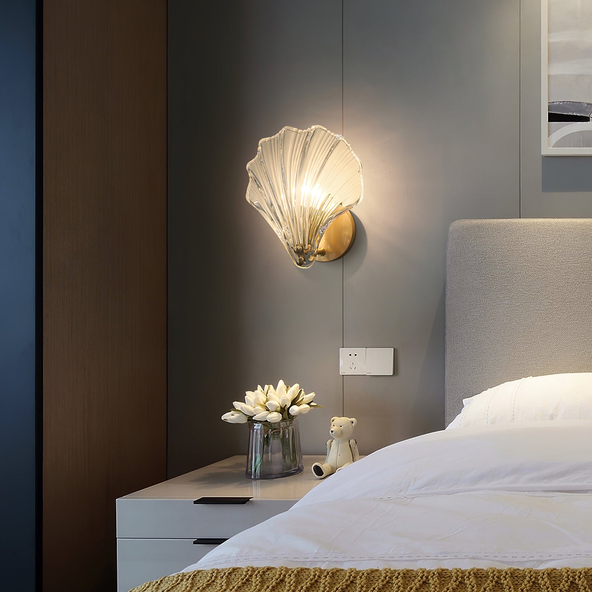Shell Wall Light - Blowlighting
