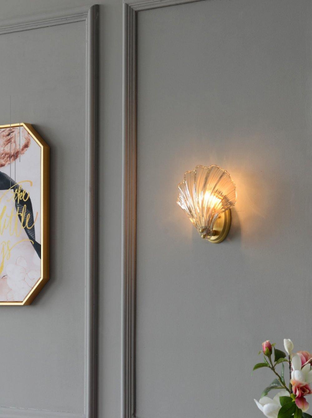 Shell Wall Light - Blowlighting