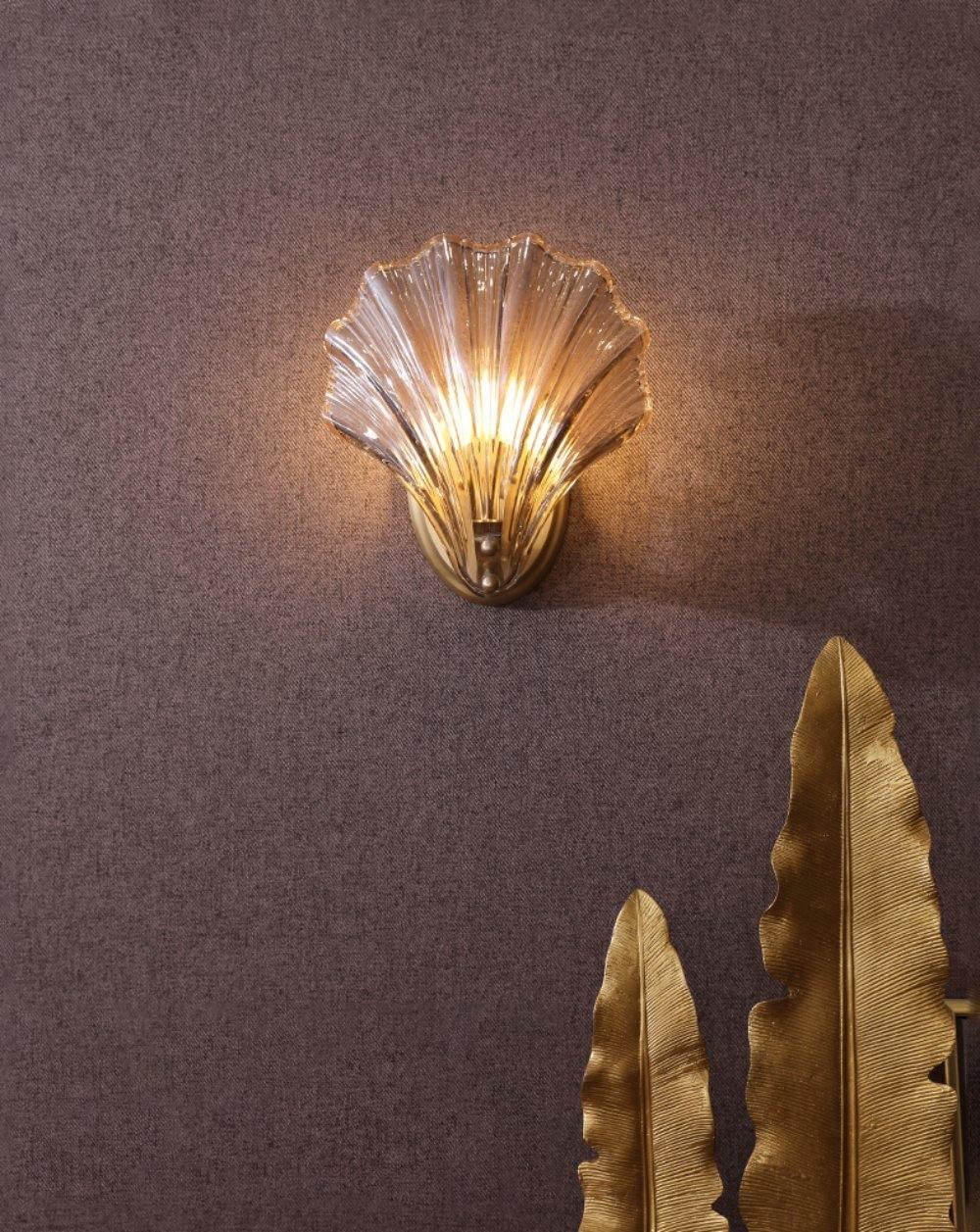 Shell Wall Light - Blowlighting