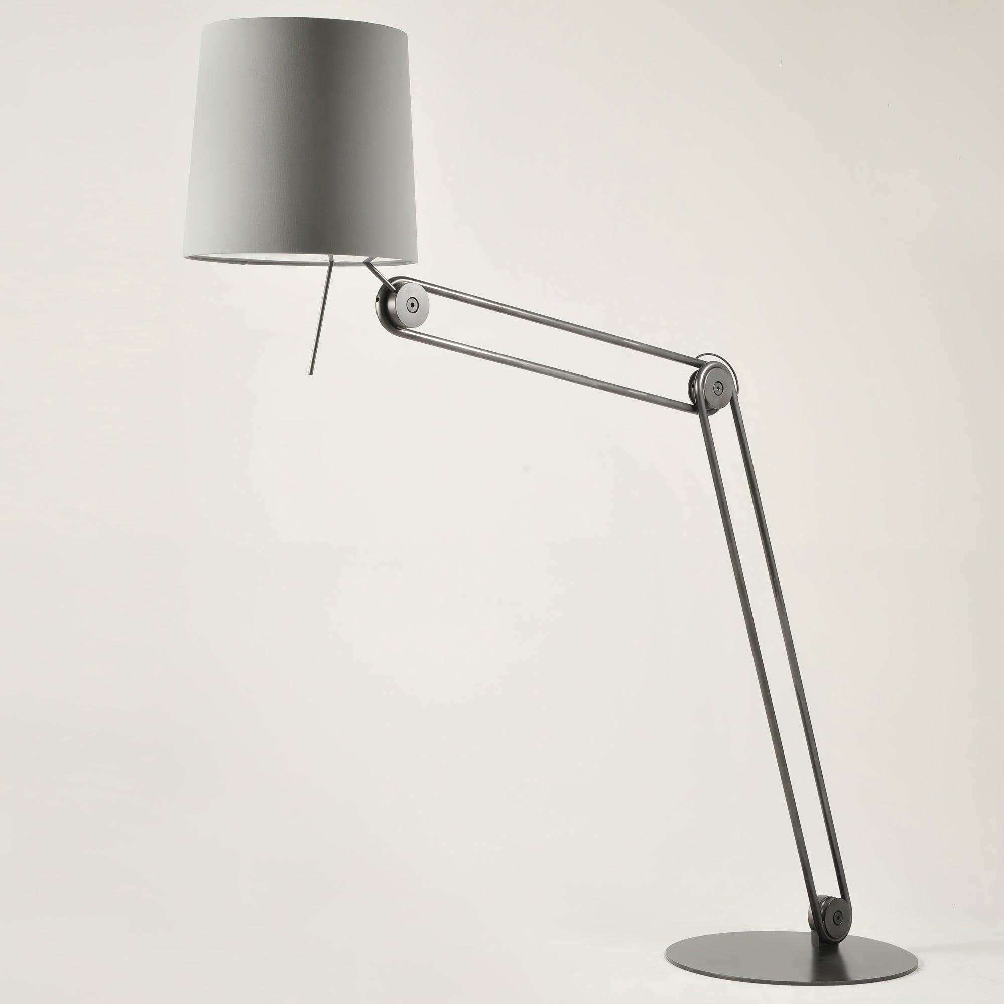 Sibaca Floor Lamp - Blowlighting