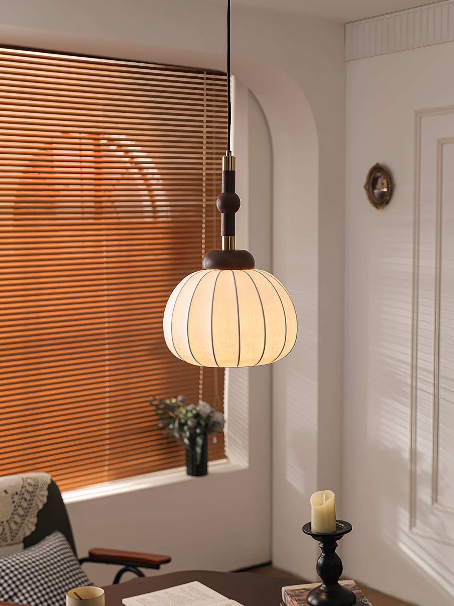 Silk Globe Pendant Lamp - Blowlighting