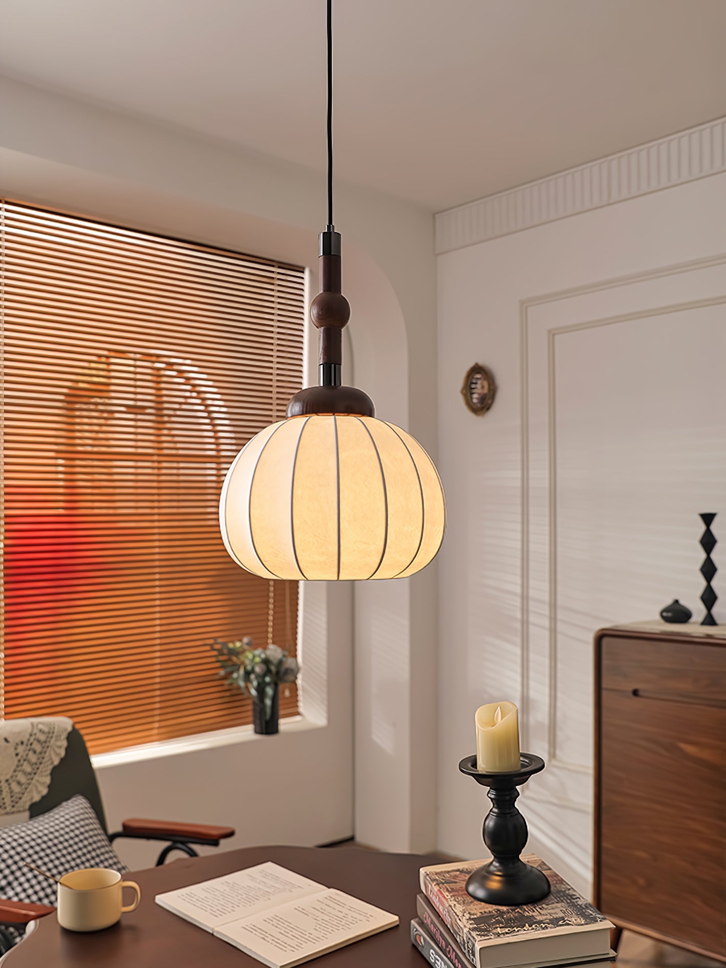 Silk Globe Pendant Lamp - Blowlighting