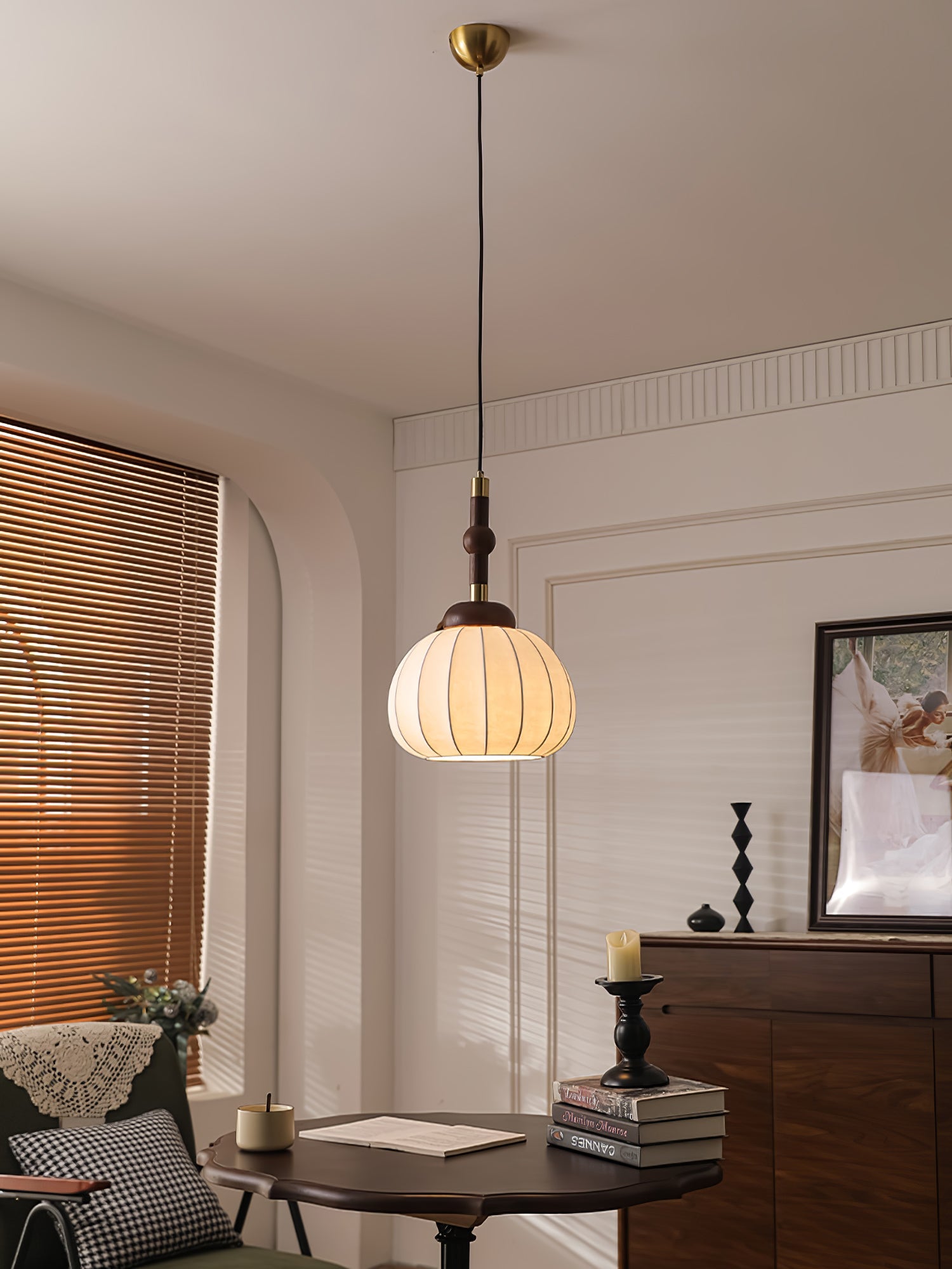 Silk Globe Pendant Lamp - Blowlighting