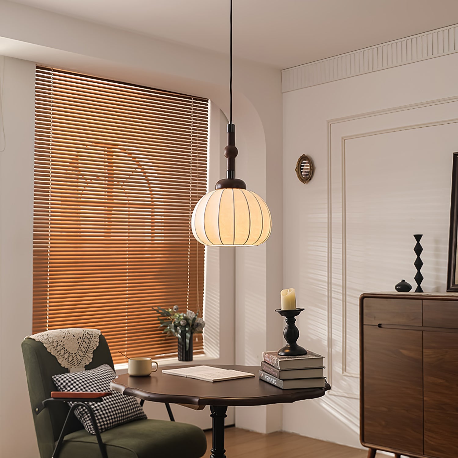 Silk Globe Pendant Lamp - Blowlighting
