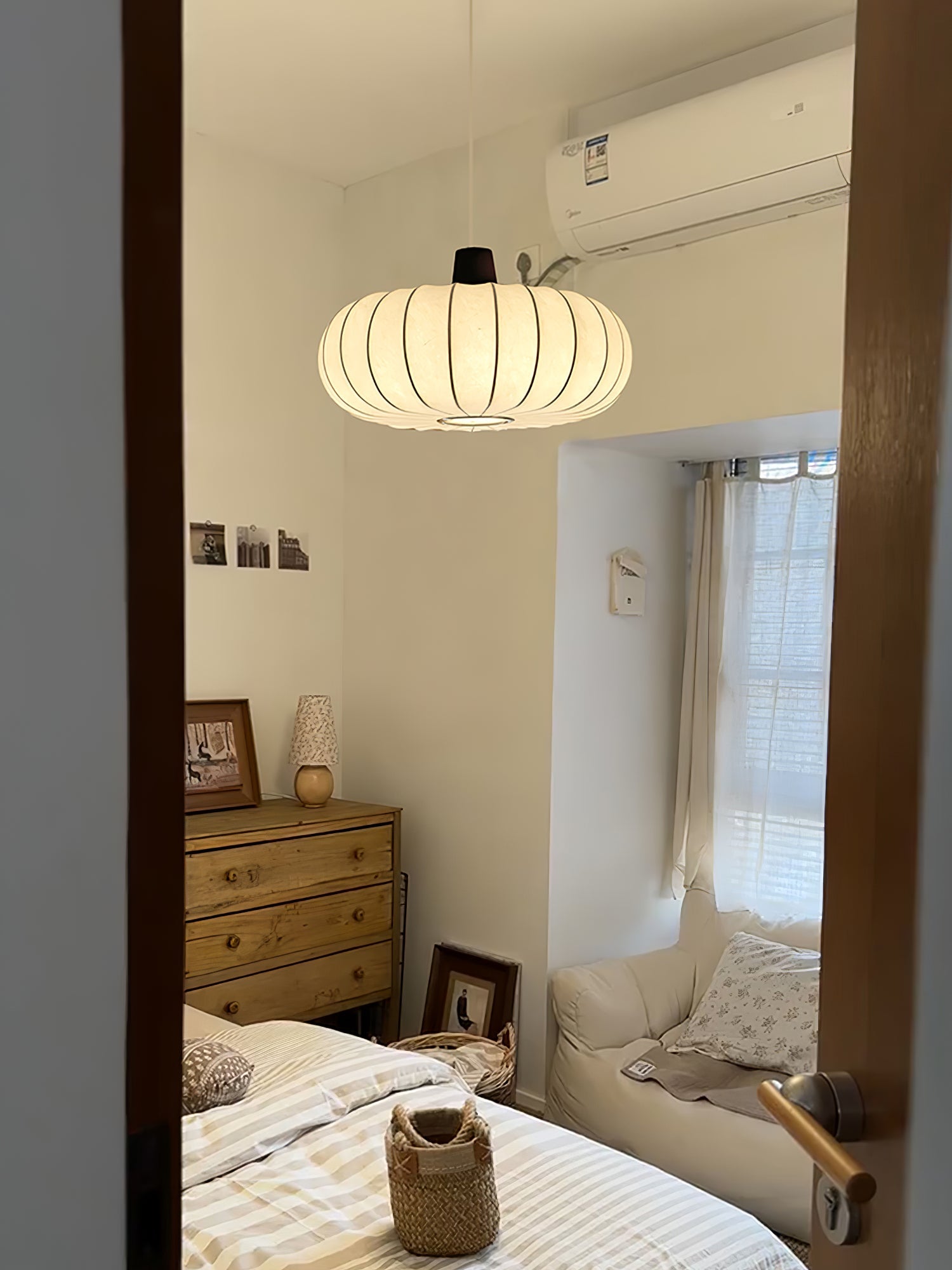 Silk Lantern Pendant Light - Blowlighting