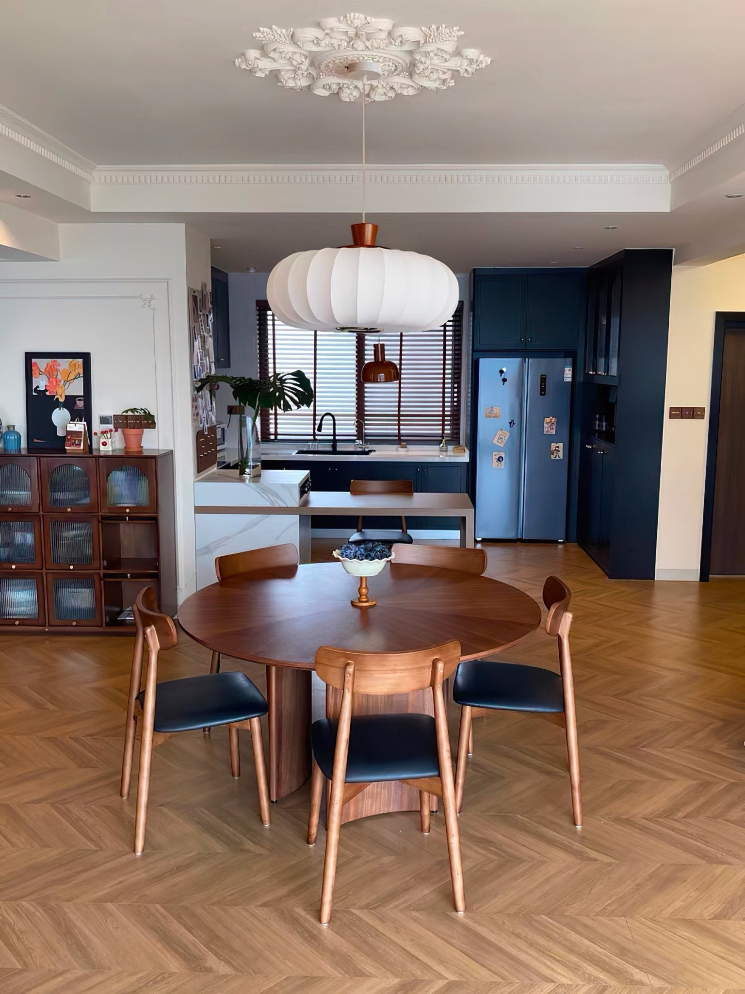 Silk Lantern Pendant Light - Blowlighting