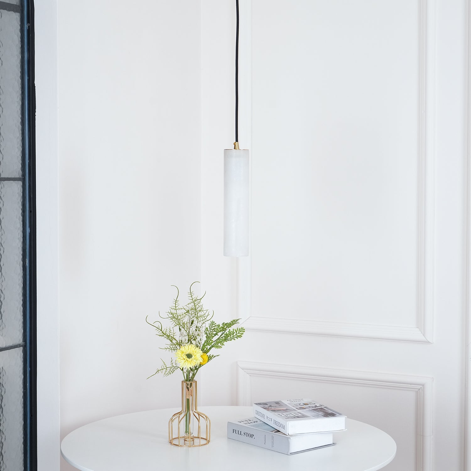 Nyxara Cluster Alabaster Pendant Light - Blowlighting