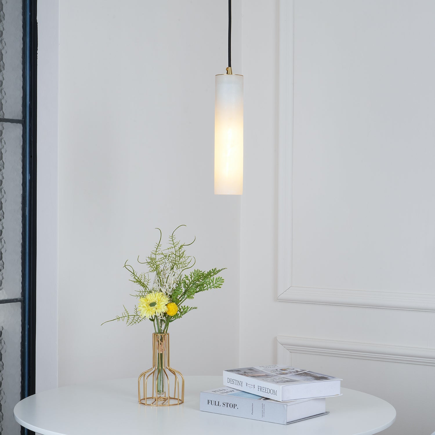 Nyxara Cluster Alabaster Pendant Light - Blowlighting